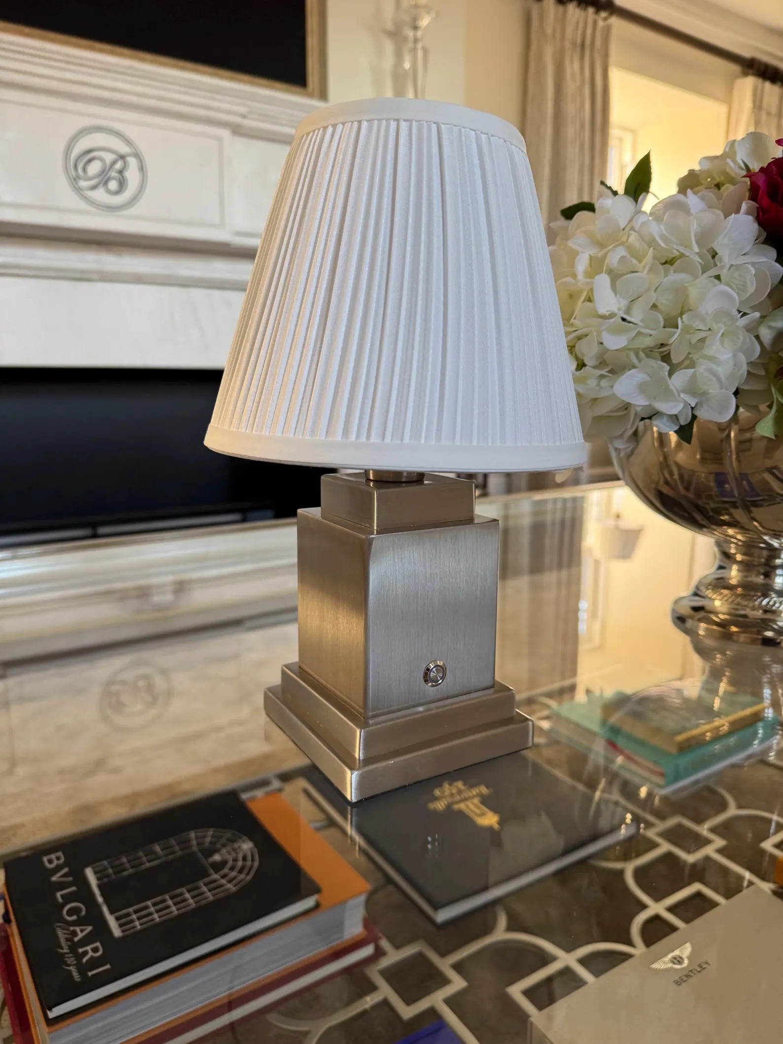 Rechargeable Table Lamp in Brushed Gold and Steel - Luxury Lighting for Table, Lounge, Bar - Etsy | Etsy (US)