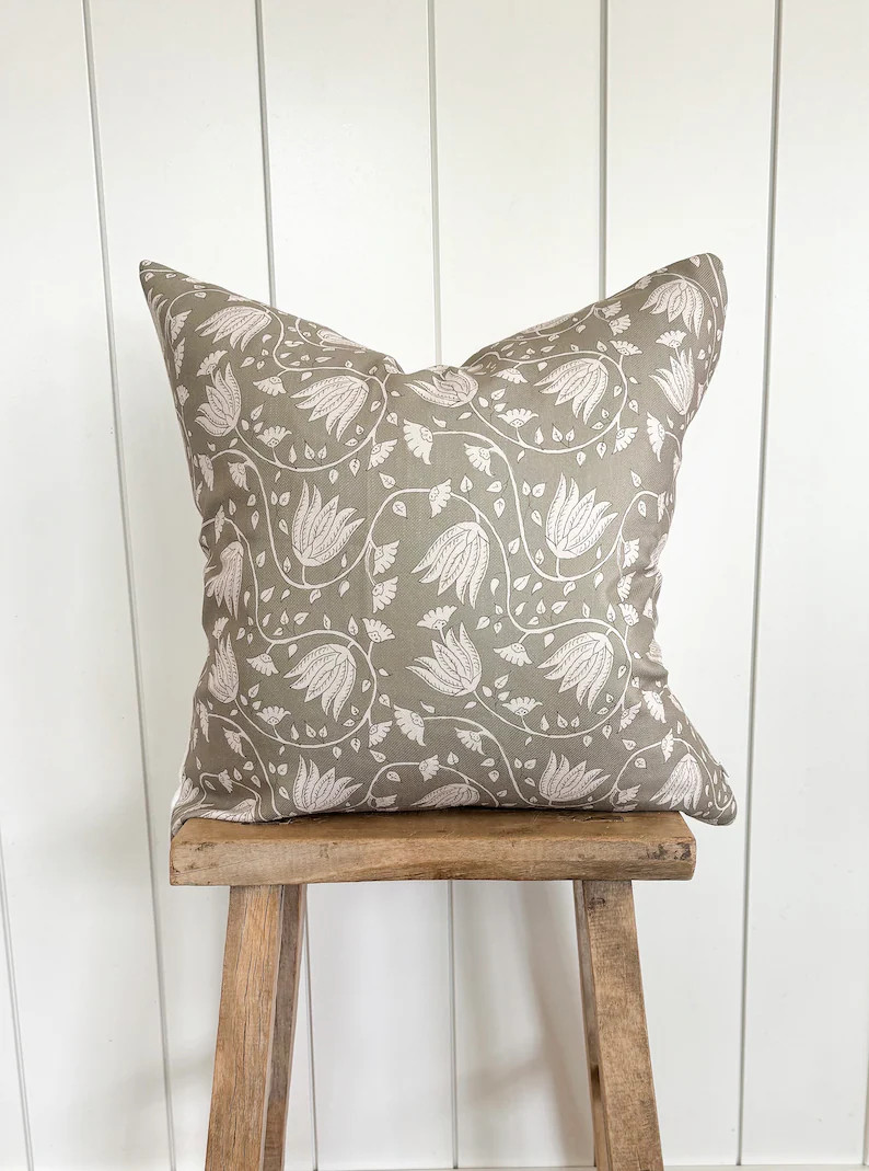 Green and White Block Print Pillow Cover Designer Fabric Modern Farmhouse Neutral Home Decor 18x1... | Etsy (US)