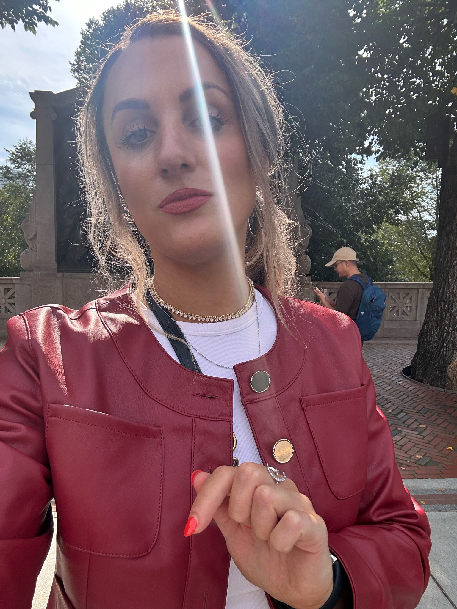 Fall jacket & lipstick 🍂
Lipstick shade: Flesh3 (Pat McGrath)
Gloss overtop: She’s Independent (Patrick Ta)