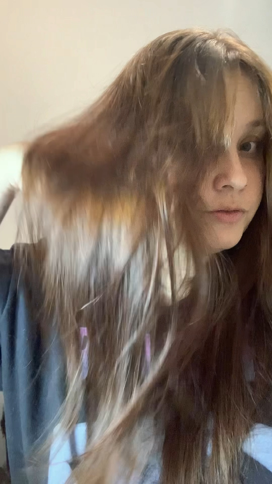 Não é publi, nem costumo postar conteúdo sobre cabelo, mas quis dividir com vocês que tô adorando usar a linha profissional, óleo, sublime da Eico. Depois vou falar especificamente sobre o óleo reparador que tem o melhor perfume que já senti em produtos pra cabelo. #LTKHair 

#LTKbrasil #LTKbeauty