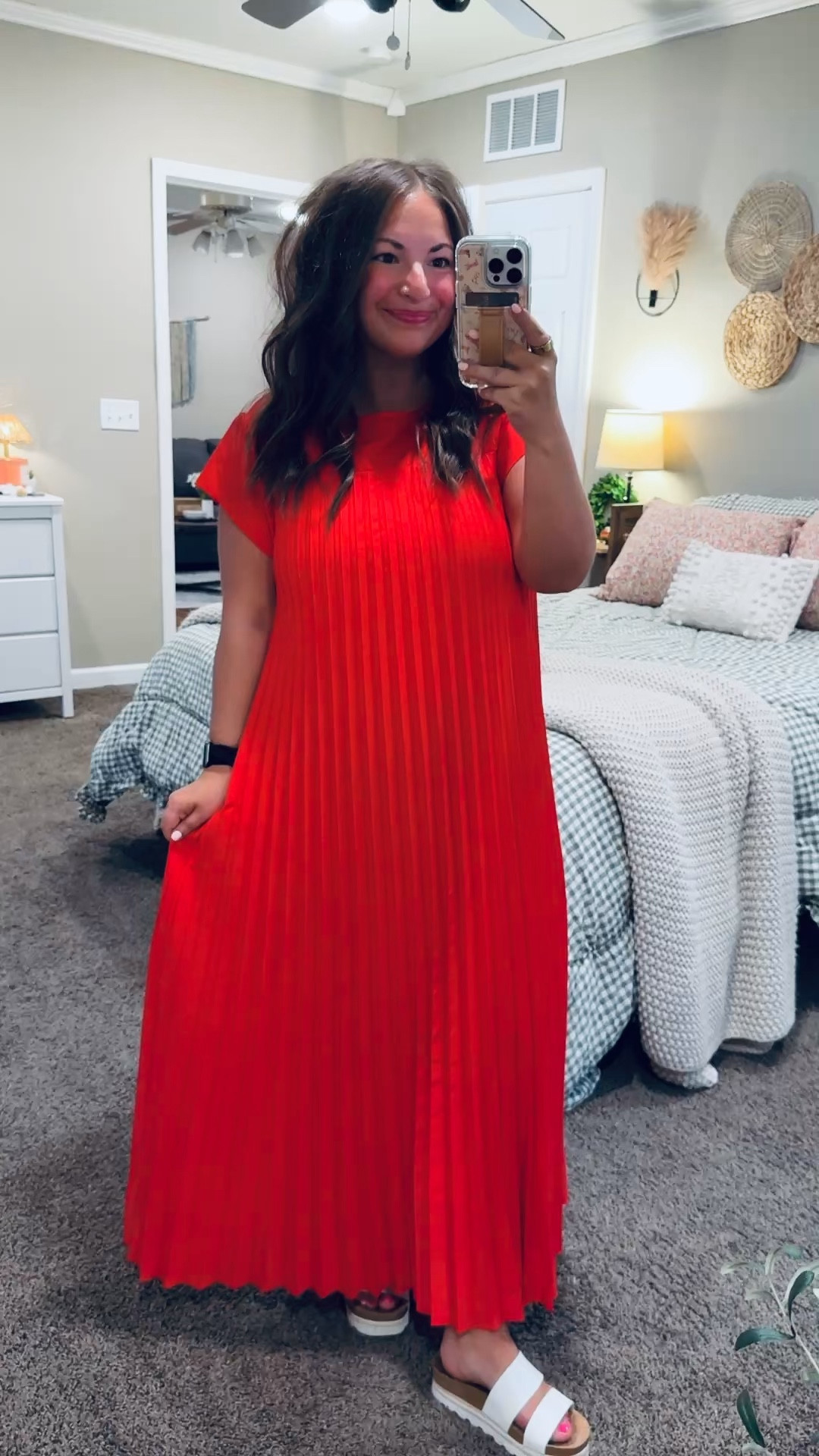 This red maxi is doing everything ❤️ Dress it down with sneakers or sandals for daytime, then add wedges and a few gold accessories to elevate it for dinner. One piece, endless options—and the color is just too good 🔥✨

sandals: fit true to size // wearing a 5
dress: fits true to size // wearing a large 

 #LTKootd #LTKMidsize #LTKWorkwear