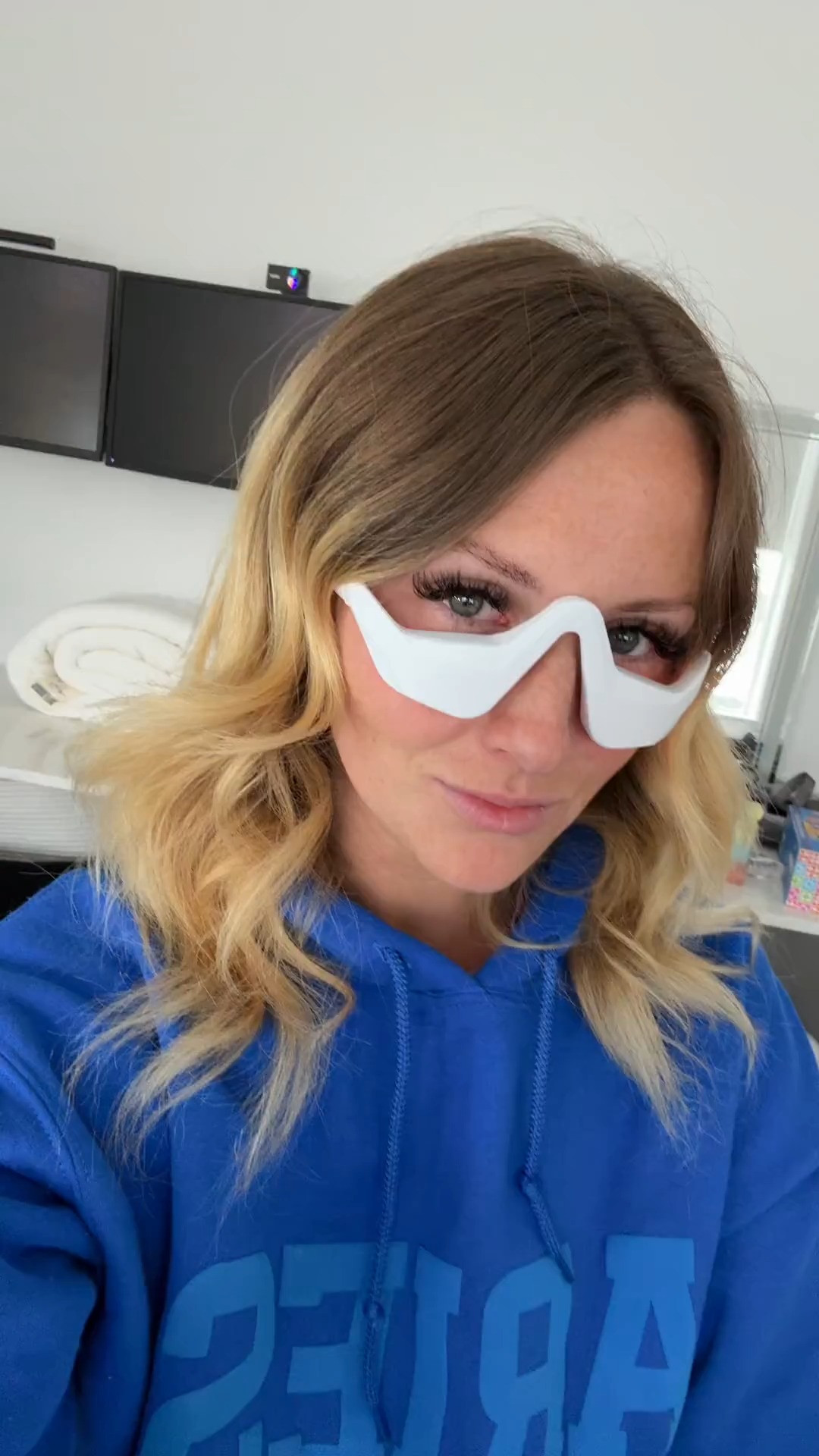 Renewa EyeLift Wearable Under Eye Device 

 #LTKselfcare #LTKBeauty