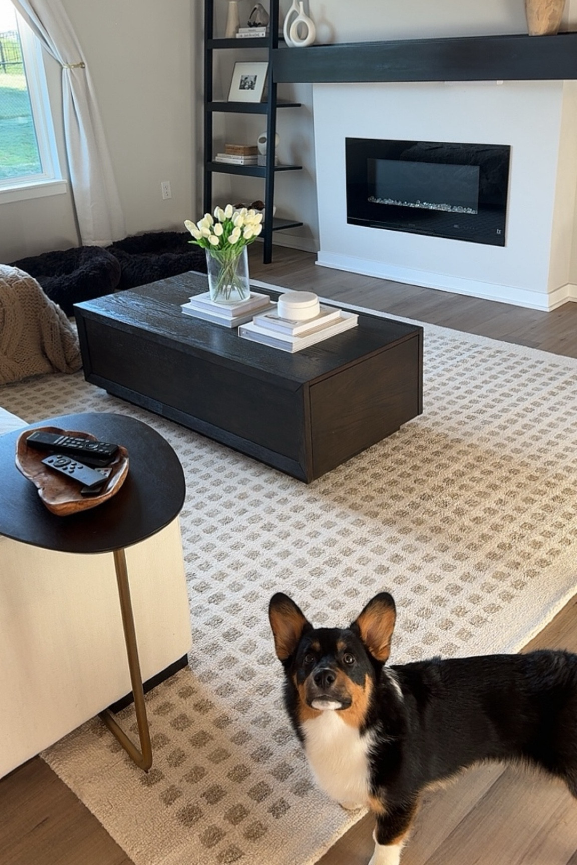 We are loving this new rug and it’s on sale! 

#home #decor #rug

#LTKGiftGuide #LTKhome #LTKsalealert