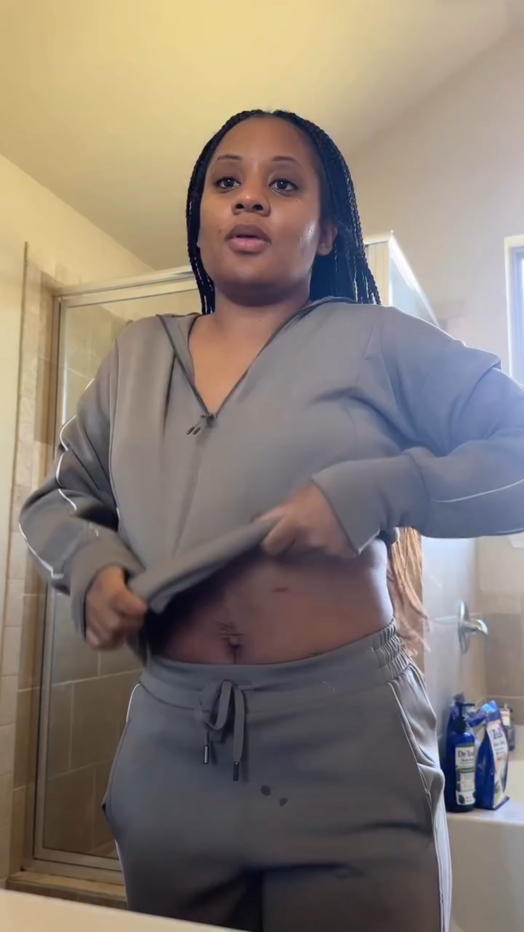 What are you wearing for Thanksgiving runway? I went for comfort and cute!

@samsclub got me together for the food and this super soft outfit! It has pockets!

Tell me what you’re cooking this year?

#samsclubfinds #momlife #momfashionista #momsover30 #atlmoms