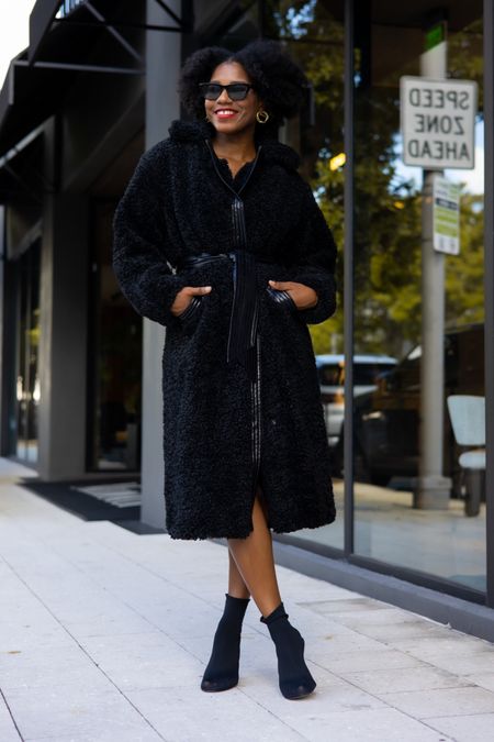 Shop some of my favorite coats from @karen_millen who is currently having an up to 60% Off Sale! Use Code: MONROE20 for a discount! #MyKM #ad

#LTKunder100 #LTKsalealert #LTKstyletip