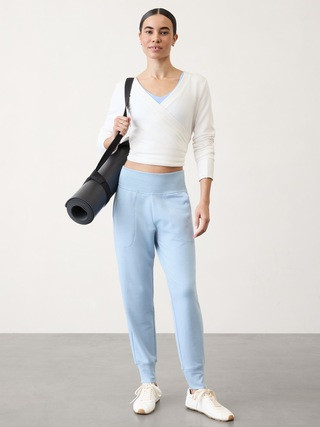 Coaster Luxe High Rise Jogger | Athleta