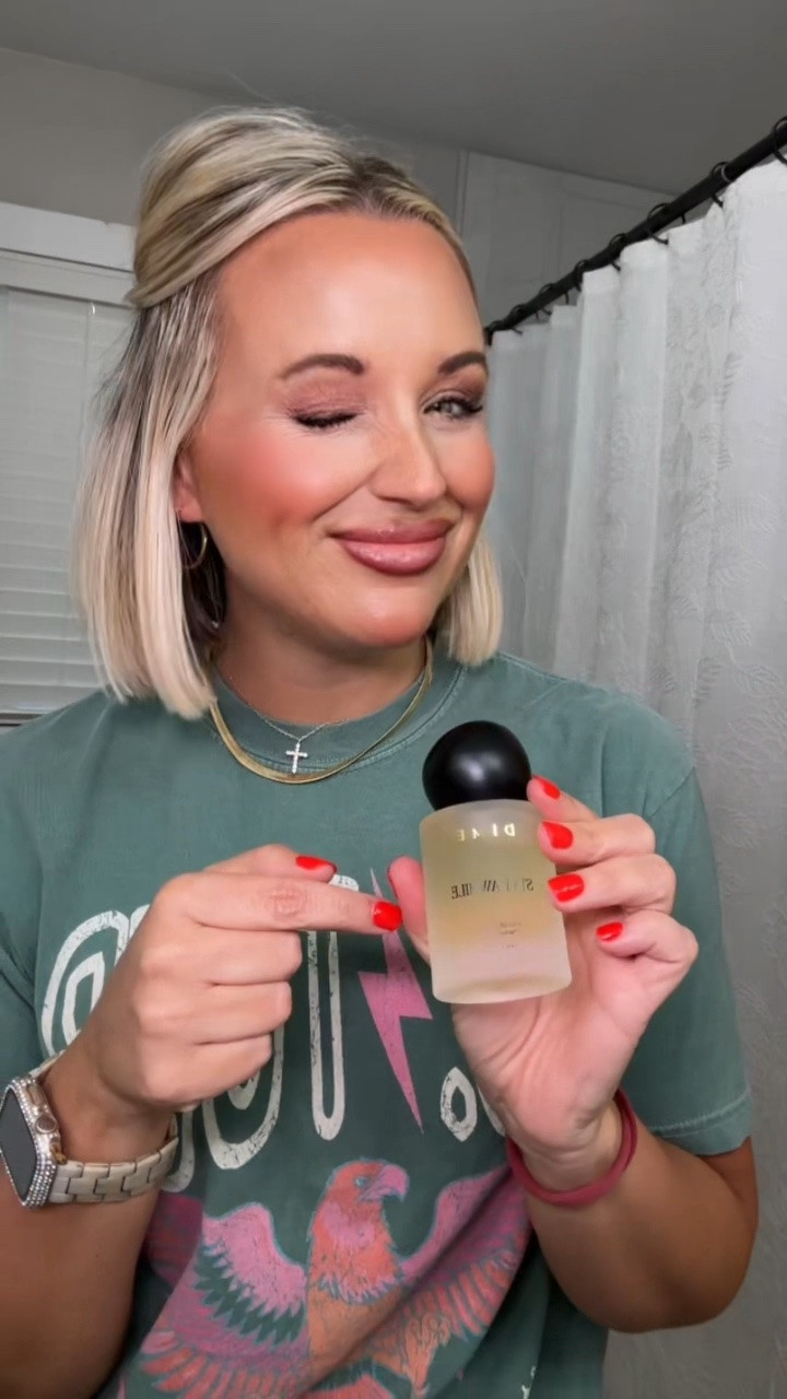 New scent obsession 🤍✨ DIME Stay Awhile is SO good! The perfect warm, feminine, everyday fragrance that I can’t stop reaching for.

✨ Notes: vanilla bean, toasted pistachio and cashmere musk
🤍 Sweet, warm & cozy without being overpowering!

I’m linking the perfume + my Mountain Moverz top I’m wearing because it’s such a cute everyday look! 🫶🏼

@Mountain Moverz

#LTKFinds #LTKBeauty #DimeBeauty #DimePerfume #StayAwhile #PerfumeLover #AffordablePerfume #MountainMoverz #OOTD #AmazonFinds #ShopMyLook #LTKCreator