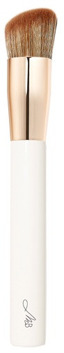 Monika Blunder Call Your Buff Angled Brush

                Gesichtspinsel | Niche Beauty (DE)