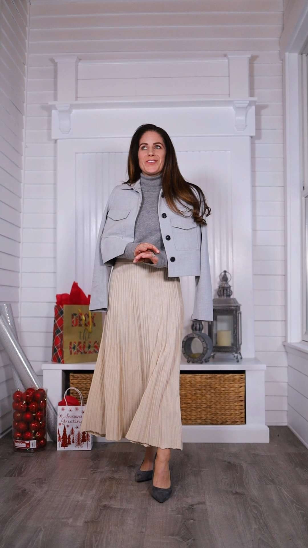 This affordable knit midi skirt is so elegant (cozy too) - A great option for winter workwear or a holiday party look. I'm pairing it with a deliciously soft Quince cashmere turtleneck and cropped jacket. 

Amazon finds | winter workwear | cashmere sweater | how to style | cropped blazer  

 #LTKootd #LTKPetite #LTKWorkwear