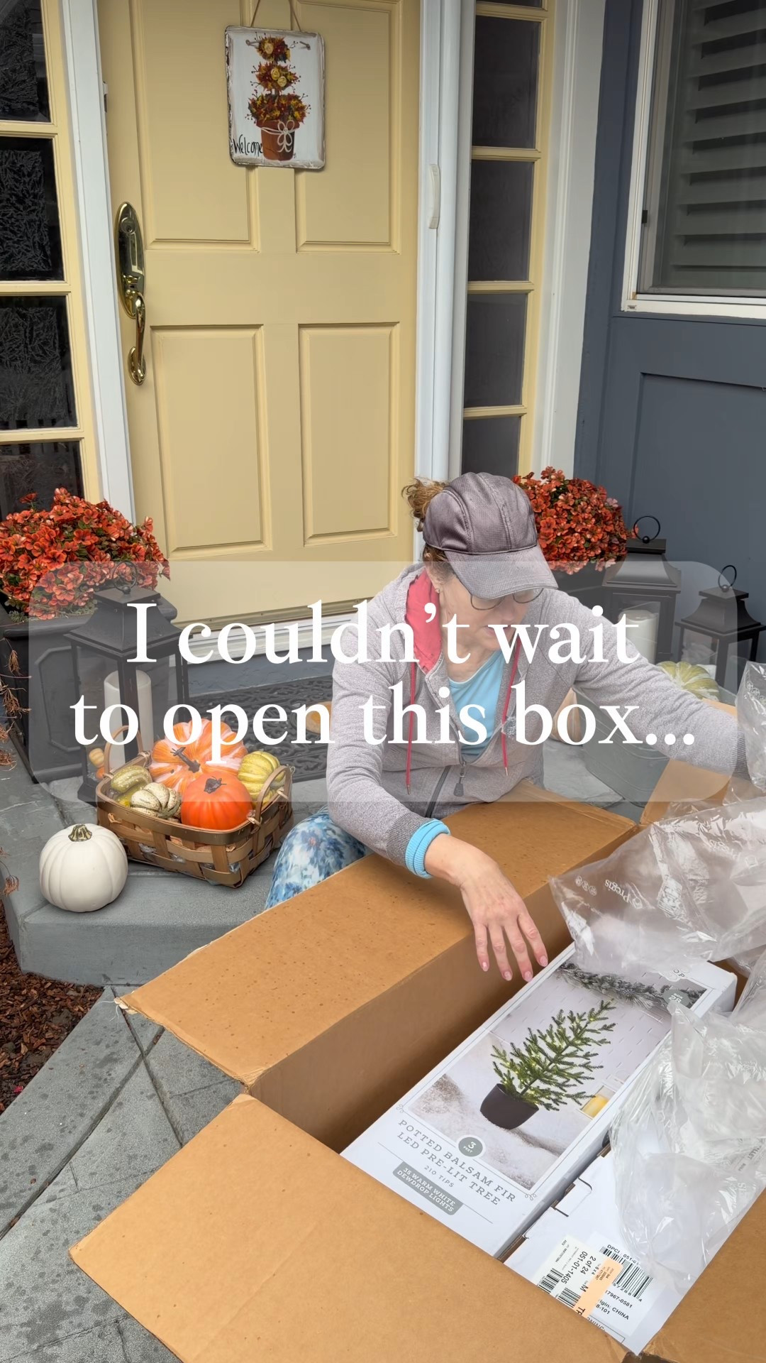 These mini pre-lit trees are going to be perfect for my holiday porch! I unboxed them today and totally forgot to grab the batteries while recording 😂 But even unlit, the faux branches look so realistic.

Linking them for anyone starting holiday porch prep early! 🎄✨

Tap to shop the exact trees + similar porch decor!

🏠 Follow for more real-life décor, home finds and organizing ideas for a home that’s pretty, not perfect!
 
#HolidayPorchDecor #ChristmasDecorIdeas #HomeDecorFinds #prettynotperfect

#LTKHoliday #LTKHome #LTKSeasonal