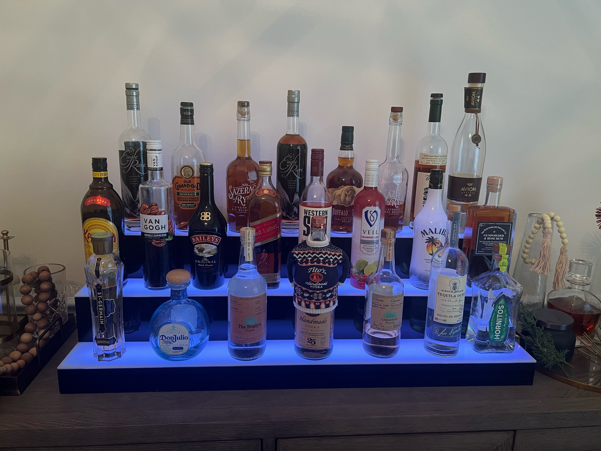 Amazon 3 Tier Bar Riser in 40in. Comes in: 16in, 24in, 30in, 40in, and 50in options. 44 color LED light remote included.

#LTKHoliday #LTKGiftGuide #LTKhome