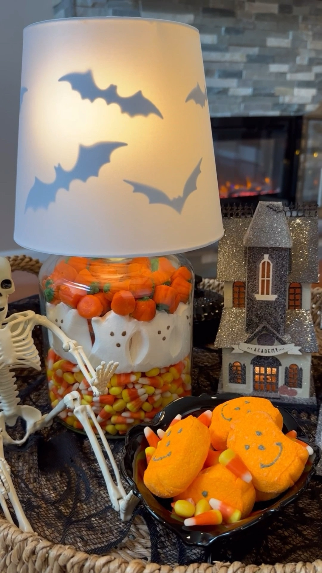 Halloween candy lamp DIY idea 🧡🎃🖤

#LTKSeasonal #LTKHome
