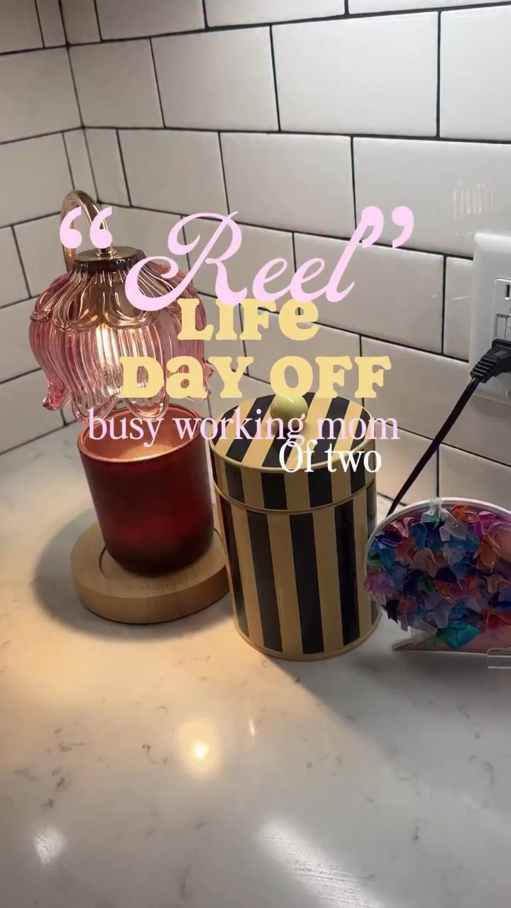 3 years ago I came to social media looking for moms like me. 

Moms who actually liked being a working mom… but also felt like they were drowning trying to manage the house, the meals, the schedules, the mental load, all of it. 

And honestly? I couldn’t really find it. & barely still can! 

So I started sharing what was helping me. 
The routines. The resets. The systems. The real-life chaos. 

Not because I have it all figured out — I absolutely do not 😂 
But because working moms deserve to feel seen too. 

So if you’re trying to work, raise good humans, keep your home functioning, and still be present with your kids… welcome. 

We’re all just figuring it out together over here ✌️

#workingmomlife #workingmomcommunity #momroutines #functionalhome #theworkingmomroutine
