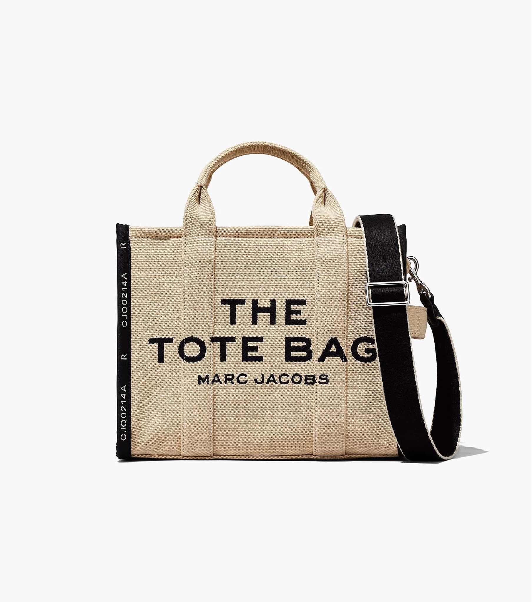Middle Size! 👌 

#LTKitbag #LTKFind #LTKsalealert