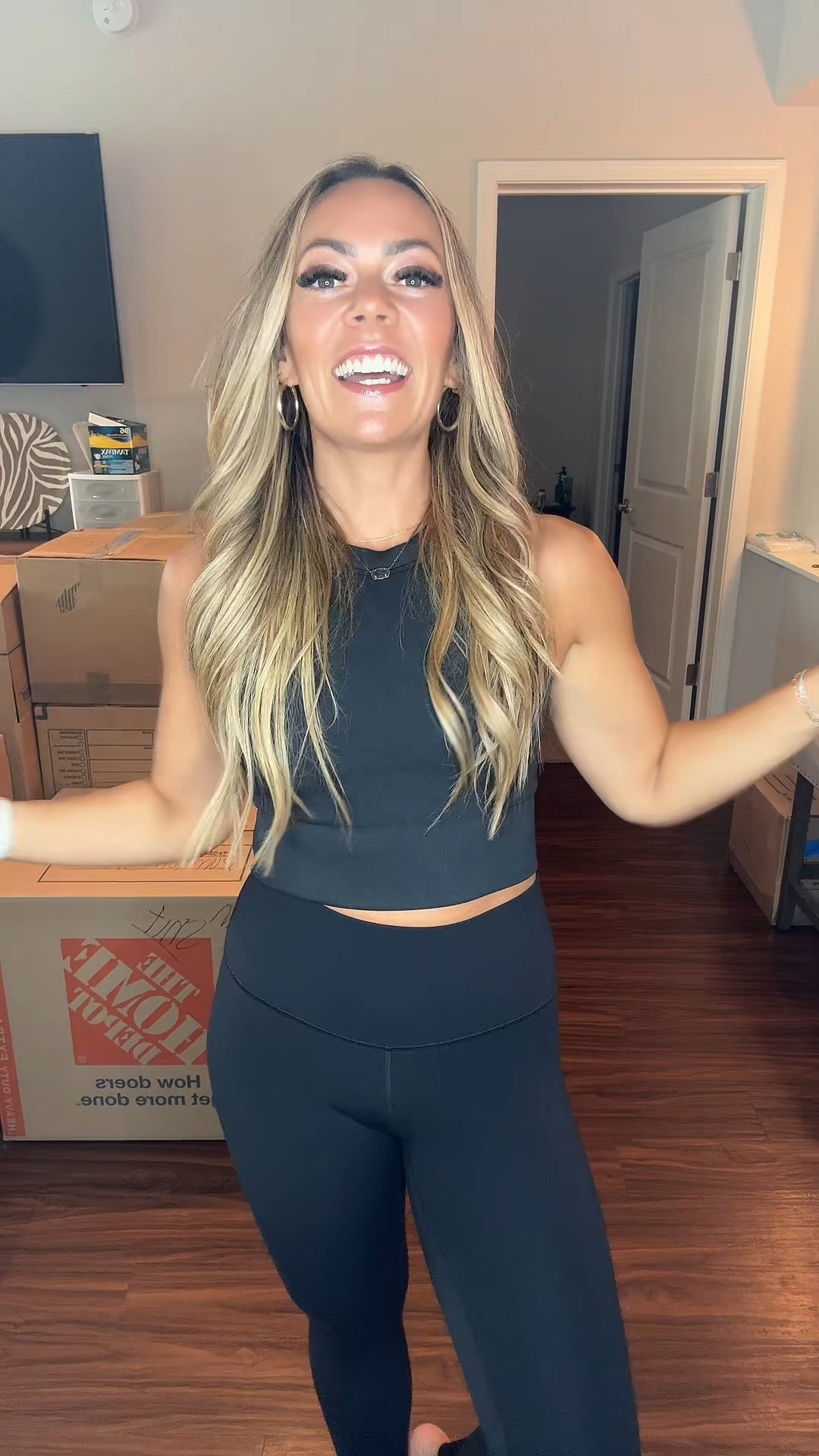 Vitality hands down had the best leggings out there! And they are having a Labor Day Sale! Go check them out! 

#LTKFallSale #LTKSaleAlert #LTKActive