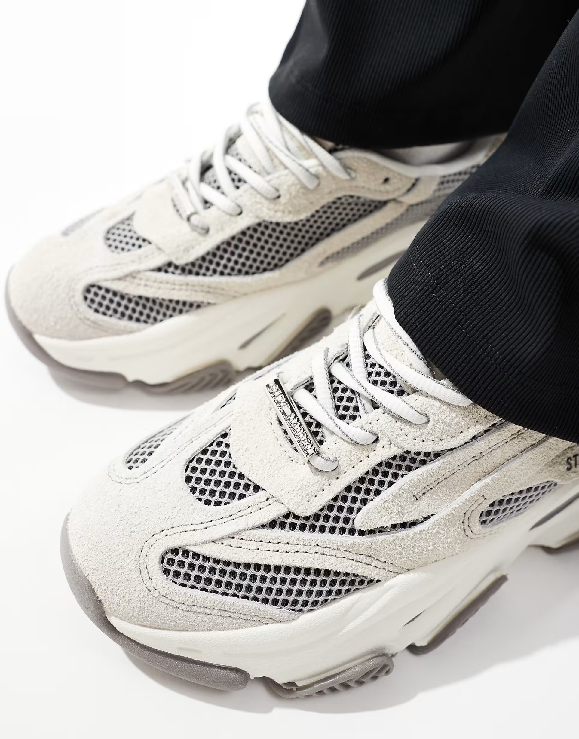 Steve Madden Possesion-E chunky trainers in grey suede | ASOS (Global)