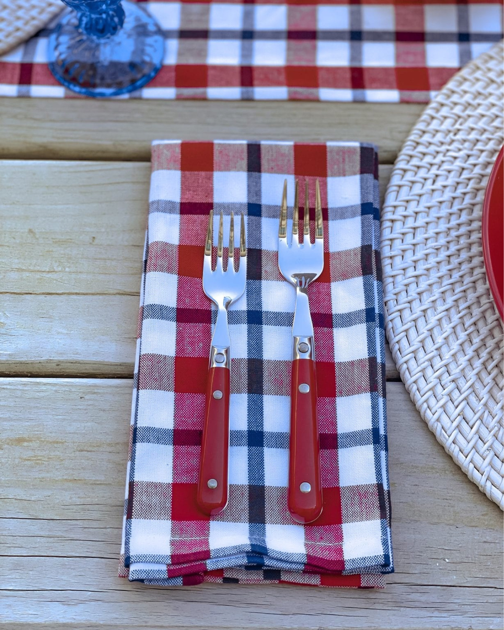 Sharing a handful of my favorite patriotic napkins and silverware sets!

#LTKhome #LTKparties #LTKSeasonal