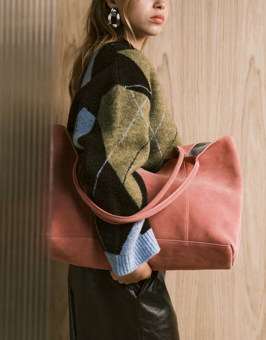 ASOS DESIGN premium suede bonded scoop tote bag in pink | ASOS (Global)