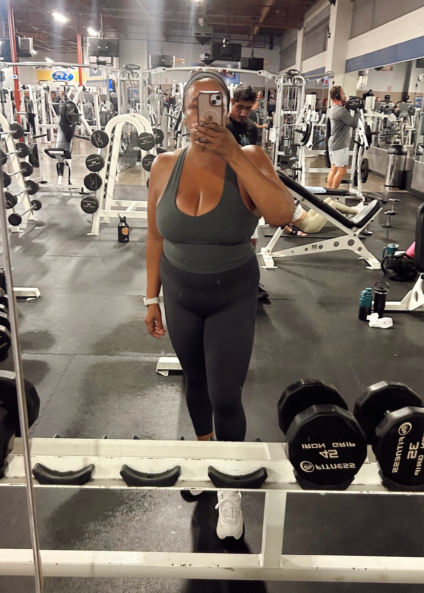 Another gym session done 💪🏾👊🏾! Wearing a large in the top and xl in the leggings. I have this sports bra in five colors. 😊

#LTKMidsize #LTKOver40 #LTKActive