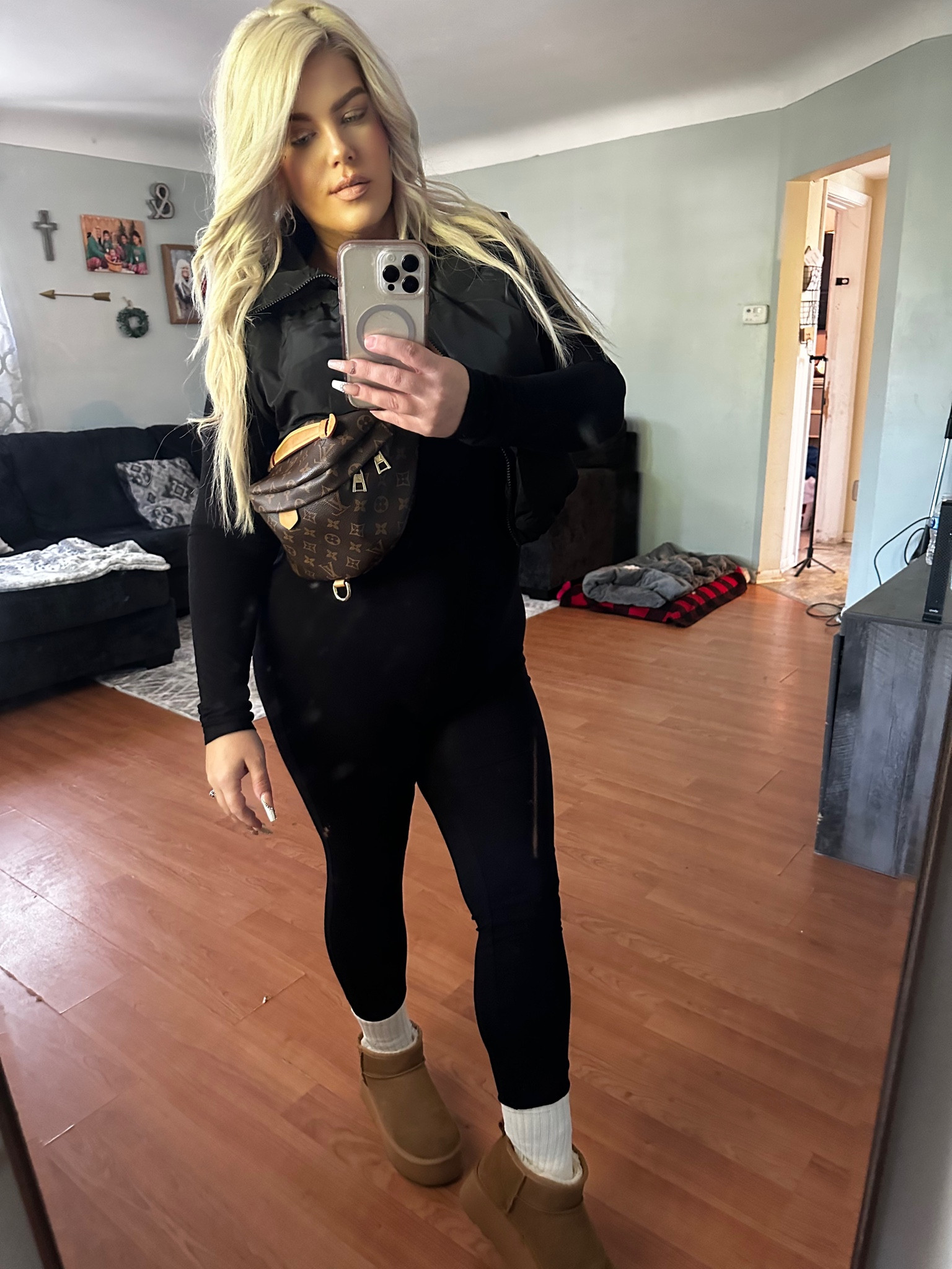 Casual fall look !! 
So comfy and my everyday wear if I could . 

#LTKfindsunder50 #LTKstyletip #LTKfindsunder100