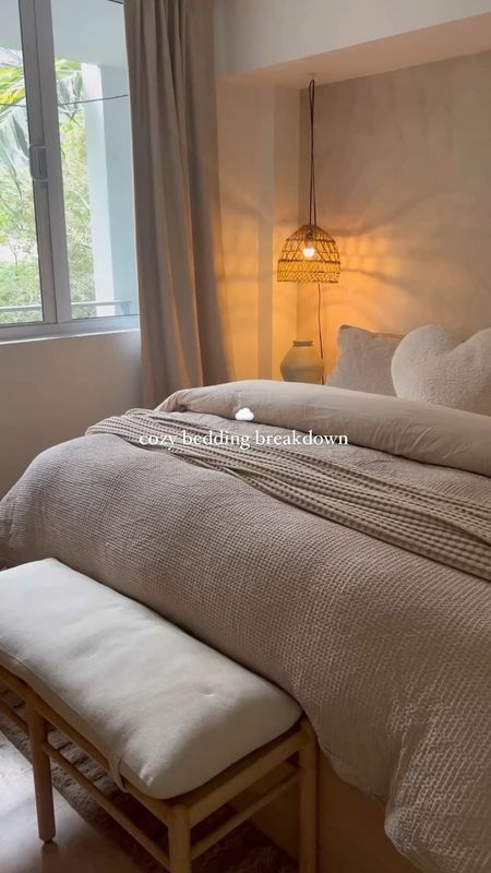 cozy bedding breakdown  ☁️

sheets, comforter, duvet cover, sleeping pillows, throw pillows, quilt, throw blanket, mattress

#LTKVideo #LTKhome