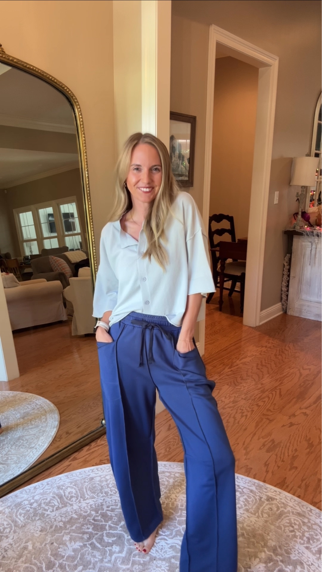 If I can dress up lounge pants you know I’m going to. 

#LTKStyleTip #LTKOver40 #LTKFindsUnder50