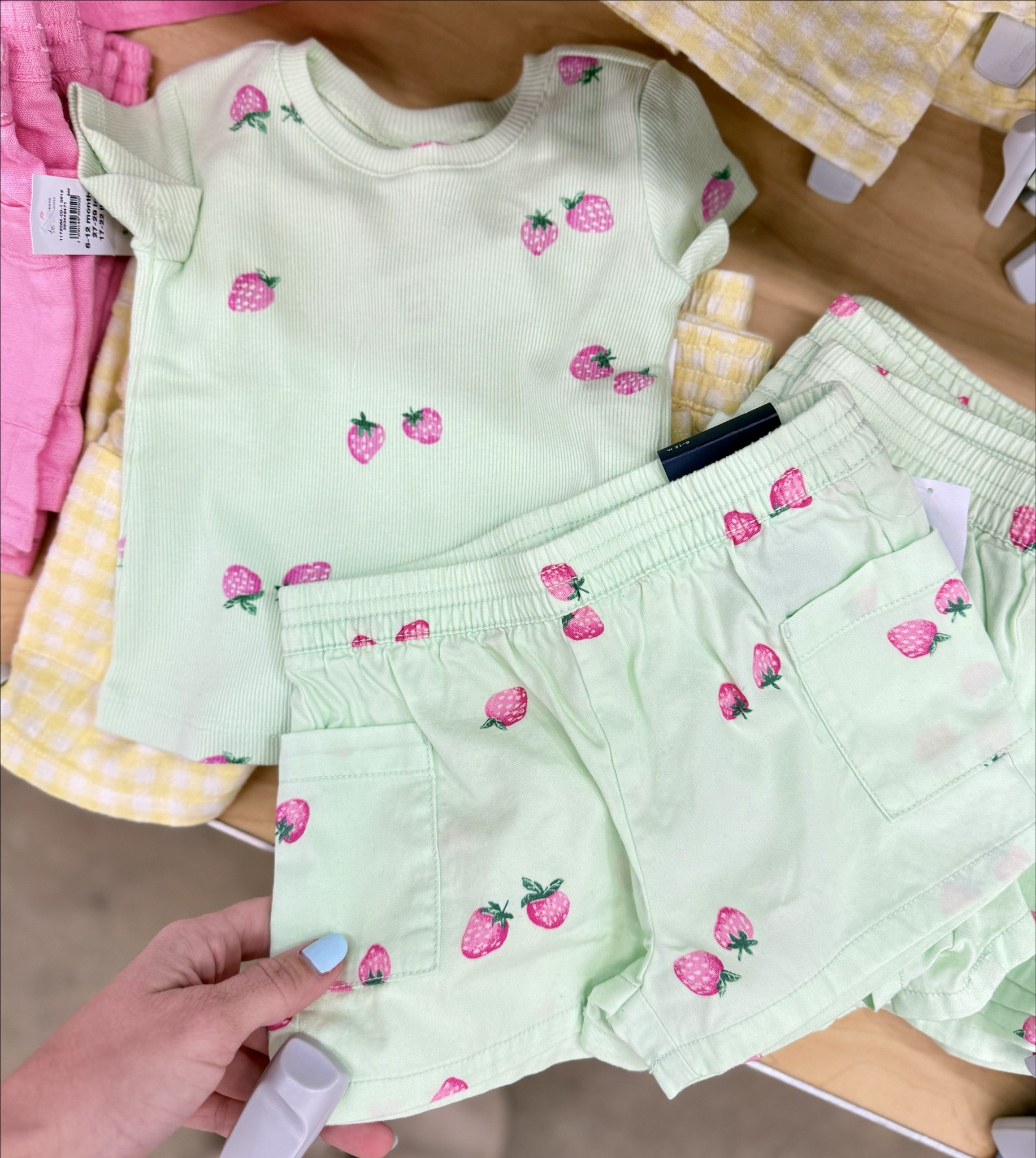 Baby girls/ toddlers and little girls Spring finds that are 50% off 😍🍒 I’ll take one of everything!!
-

#girlfashion #girlstyle #springclothing #kidsfashion #kidstyle #girlmom #toddlergirlfashion #toddlergirlstyle #babygirl #babygirlontheway #babygirlstyle #babygirlfashion