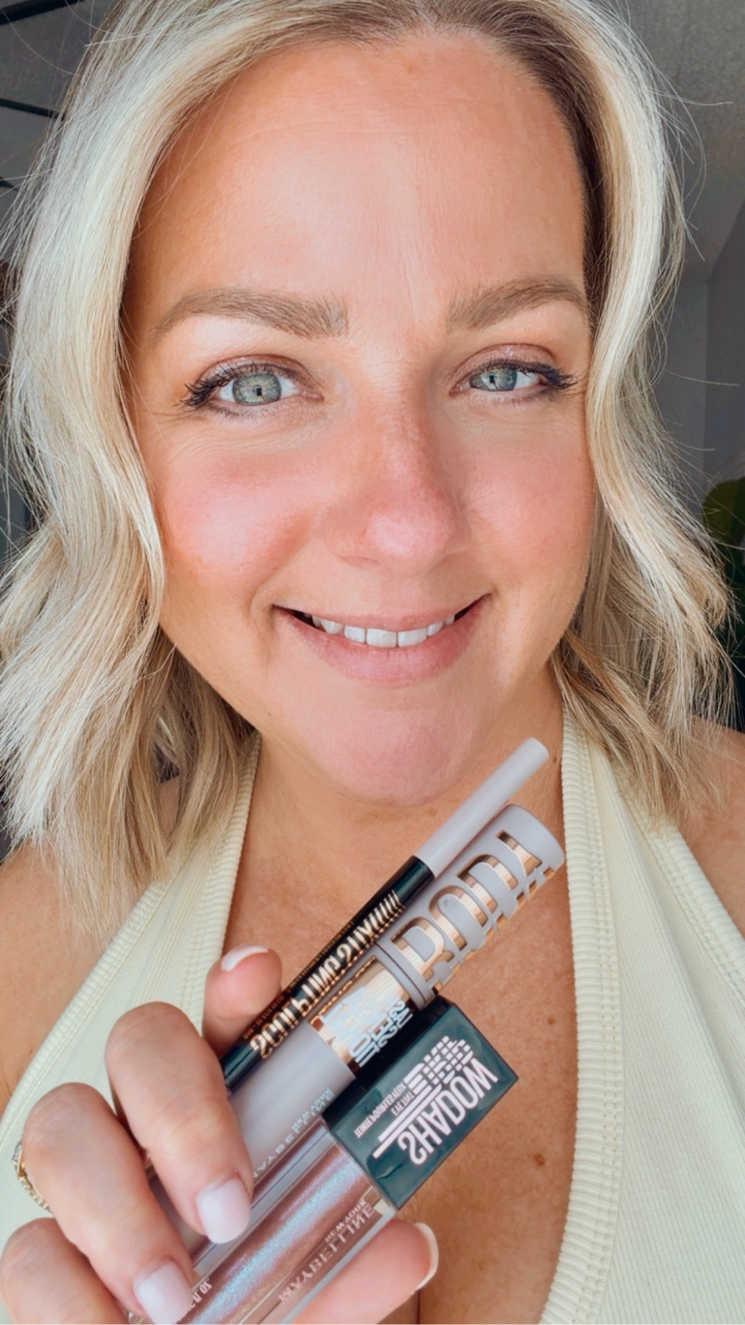 3 products = a full face that’s giving fresh, lifted & effortless ✨

I’m all about keeping it simple but still looking put together (because WFH mom life isn’t slowing down 😅). These were SO easy to use and gave me that soft glam glow without the extra steps.

✔️ Sculpting stix for that quick snatched moment
✔️ Mascara that actually lifts & defines
✔️ Liquid shadow for the easiest eye look ever

No overthinking. No 10-step routine. Just real-life glam that works 🙌

#MaybellinePartner #LOrealistar #over40beauty #midsizestyle #everydaymakeup 

#LTKBeauty #LTKOver40 #LTKgrwm