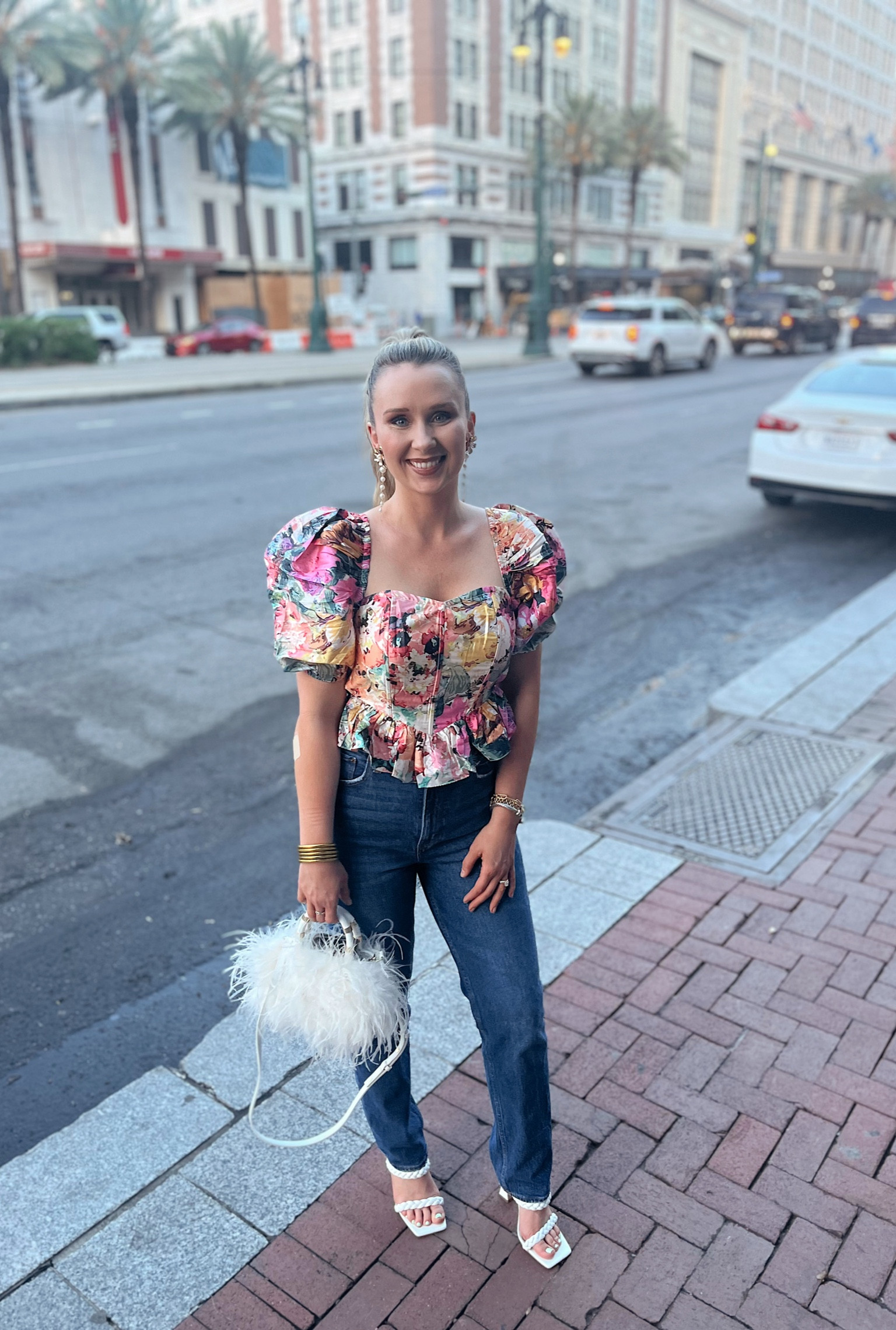 My anniversary dinner fit in NOLA! This top is FAB but unfortunately I couldn’t link the exact one so I’m linking similar looks!

The brand is Hemant Nandita and they have it on their website in a different color if you want the exact top! :) 

P.S. these Abercrombie curve love jeans are 10/10!! Comfy + cute! 

#LTKstyletip #LTKfit #LTKtravel