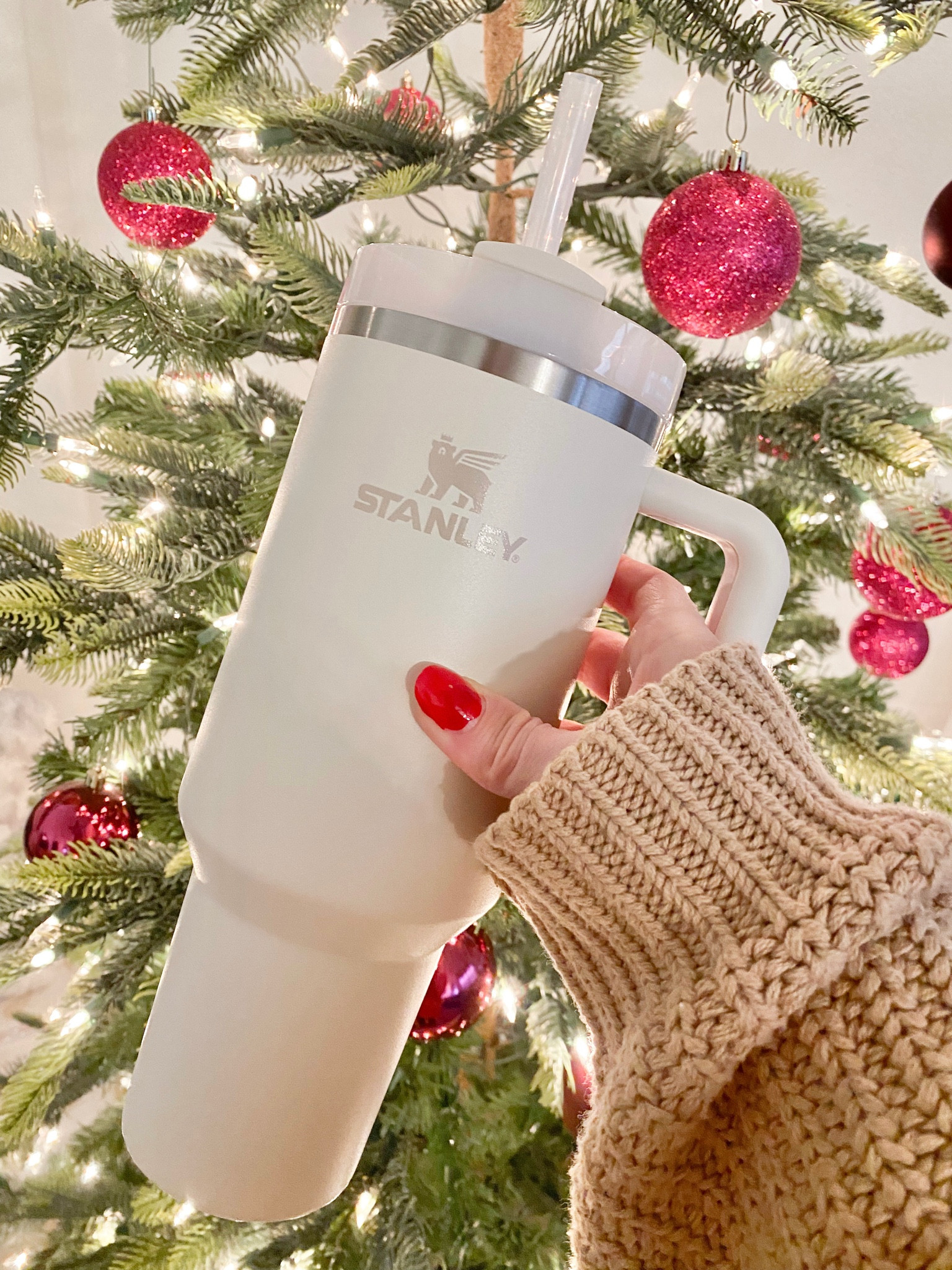 Stanley water bottle. Gift ideas. Color: cream

#LTKGiftGuide #LTKhome #LTKHoliday