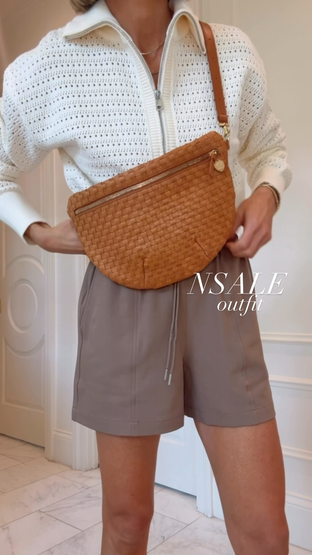 The Varley from the #nsale is so good! I'm wearing small in tops and xs in bottoms