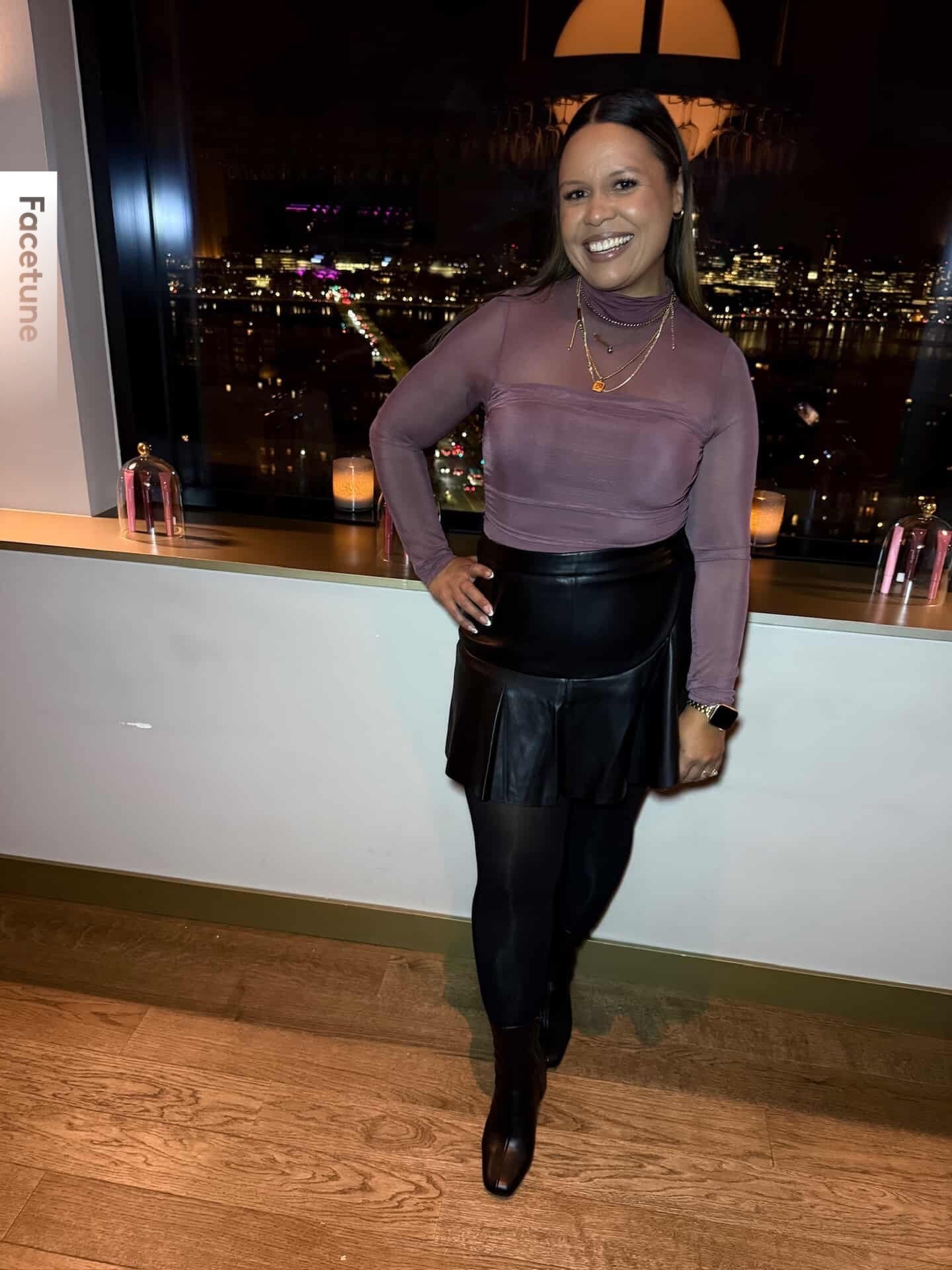 Outfit details midsize shoes 7.5 shirt large skirt l

#LTKMidsize #LTKgrwm #LTKValentine