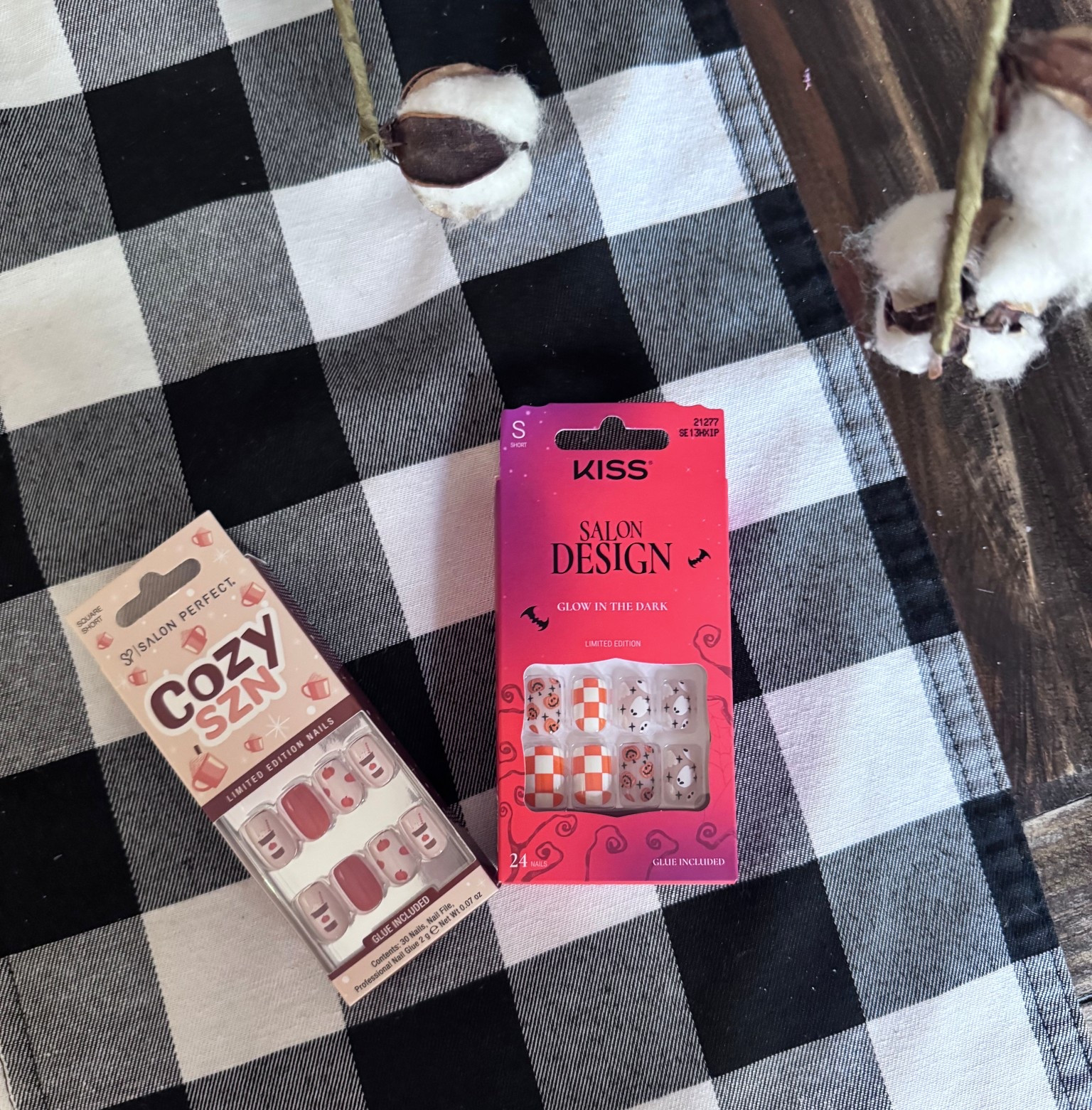 Fall and Halloween press on nails. 

#LTKBeauty #LTKSeasonal