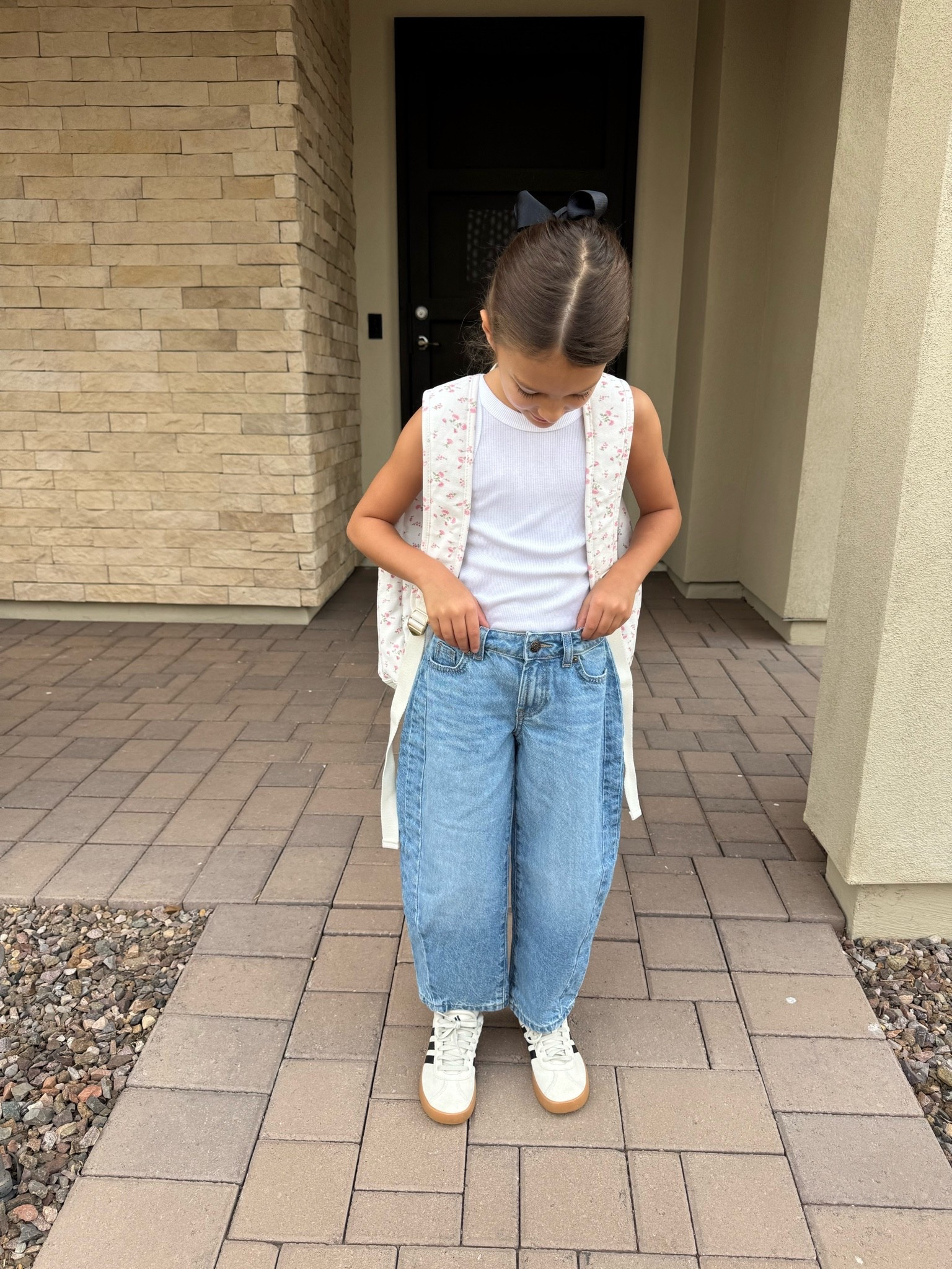 School ootd 🤍

#LTKmomlife #LTKKids #LTKootd