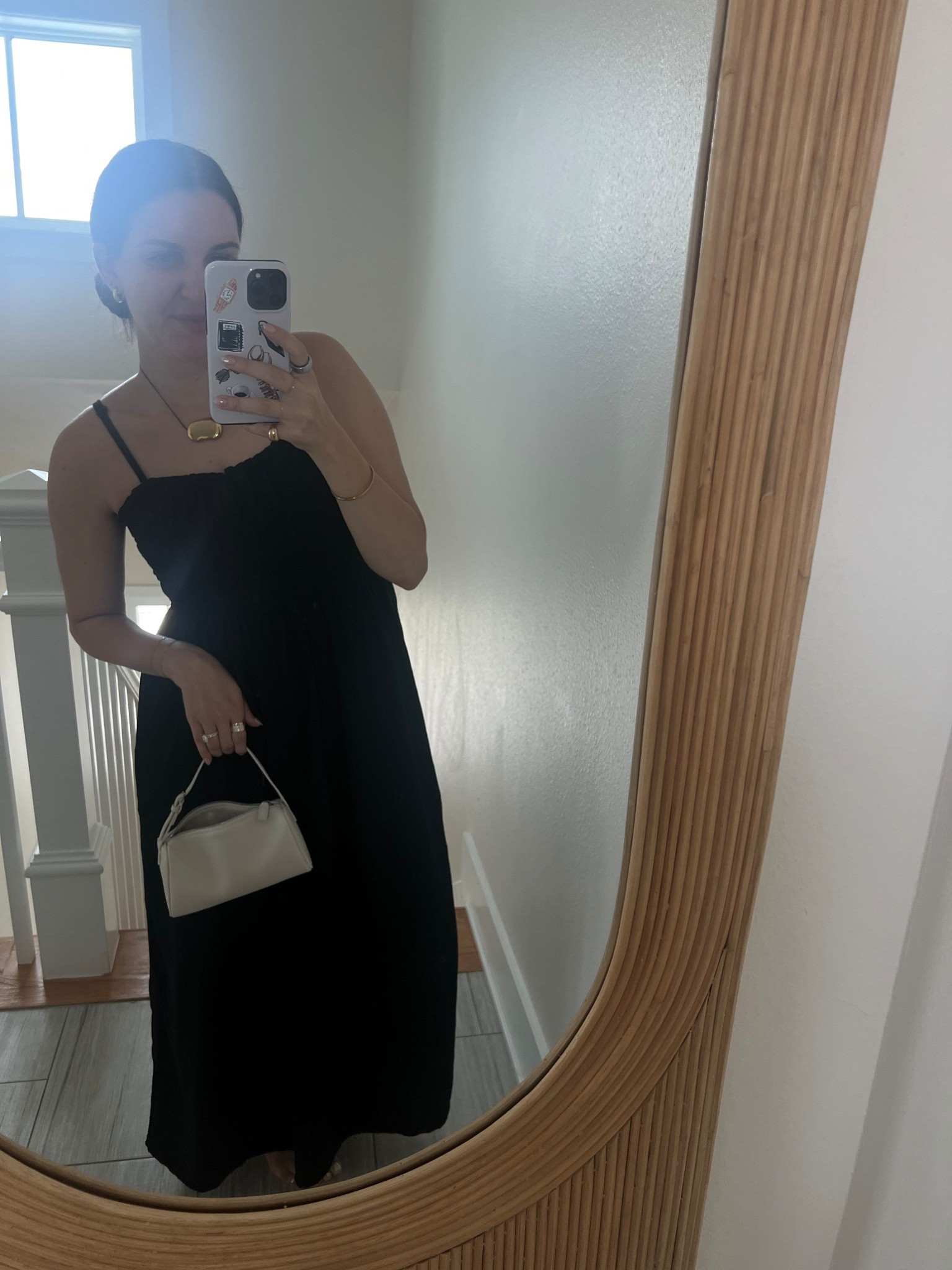 the most comfy, easy breezy dress…that you don’t need a bra with! 

#LTKStyleTip #LTKSeasonal #LTKFindsUnder100