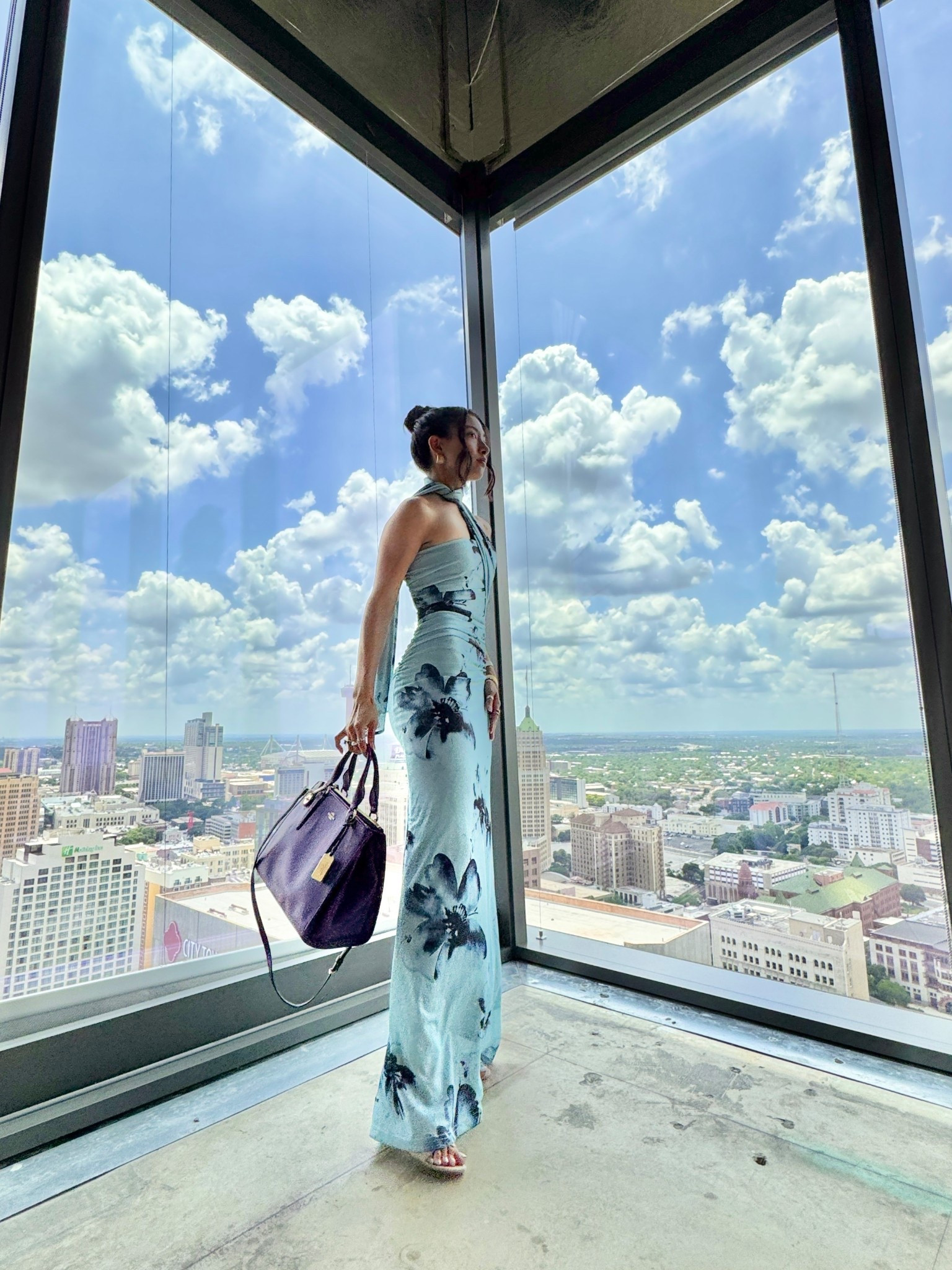 Floral Fitted Event Dress 🩵 Can I just live in dresses all summer? Thanks 😌

- Dress: Peppermayo
- Wearing: Size US 0



#LTKSeasonal #LTKPetite #LTKSummerEdit