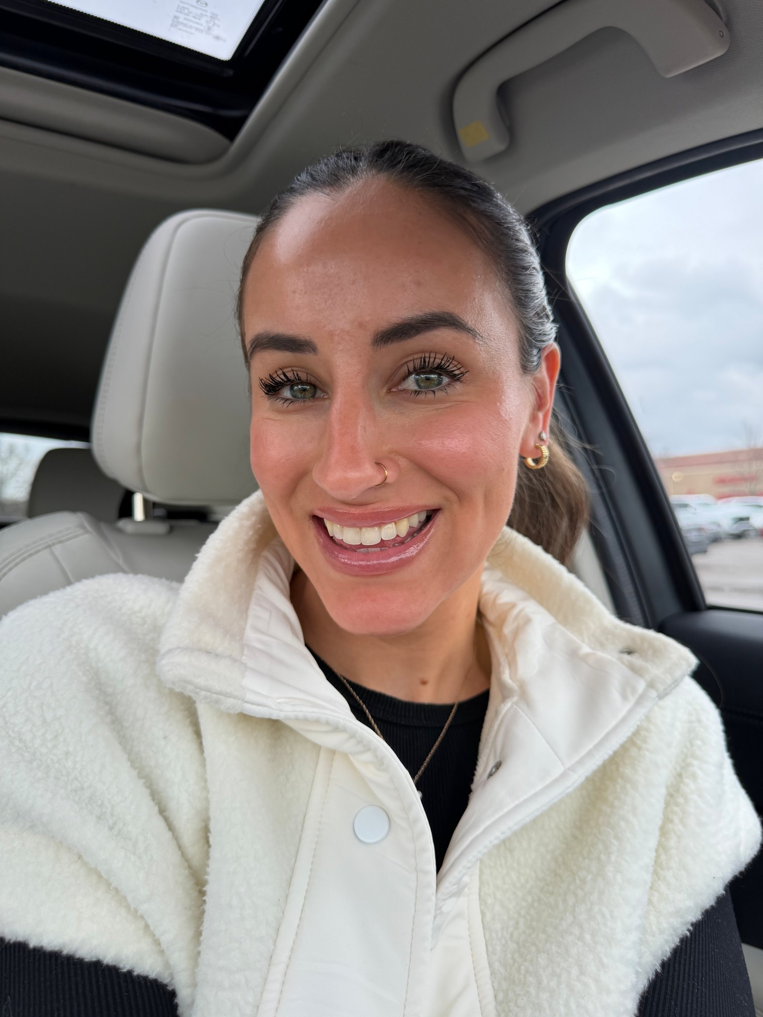 Best drug store mascara 

#LTKmomlife #LTKBeauty #LTKgrwm