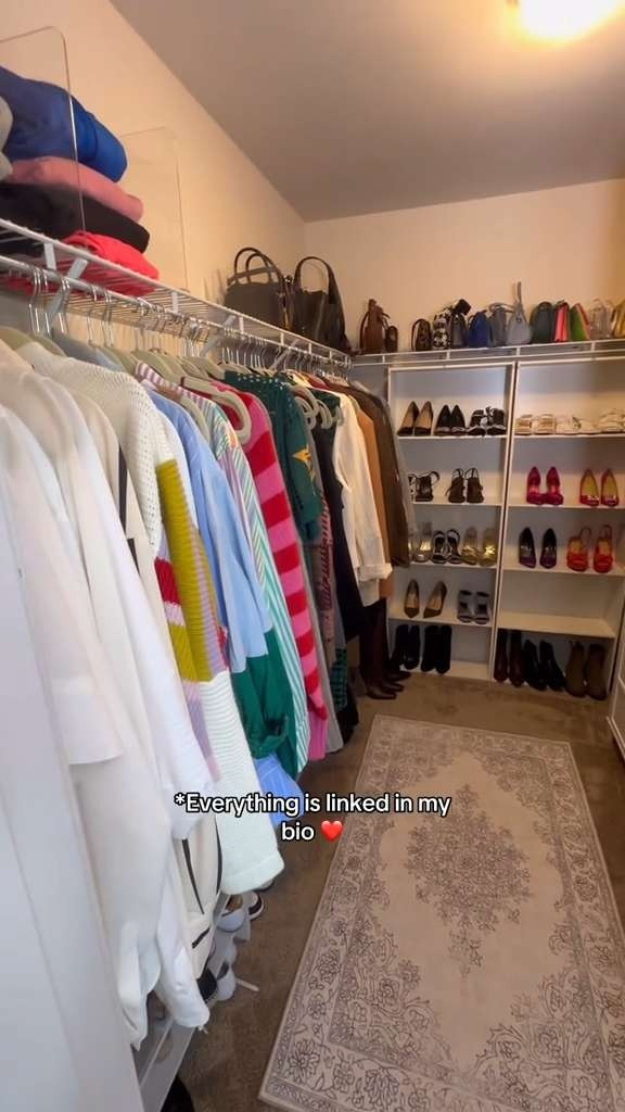 Hey y’all, throwback to this closet cleanout, and the best part, these finds are on Amazon Prime Deals 🔗 

 