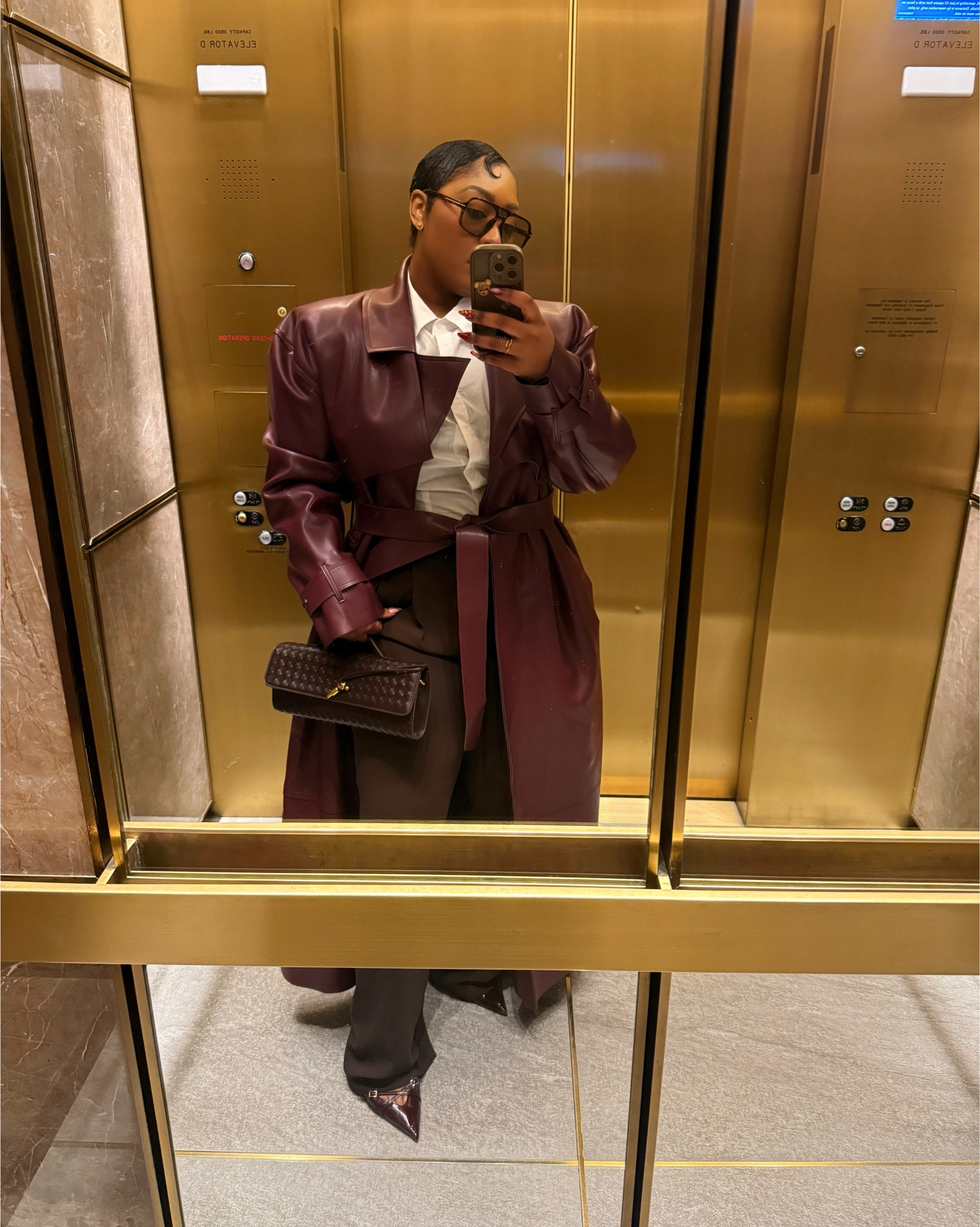 Outfit of the night. Went to an event. It’s giving MENS WEAR 😆😎

#LTKdayinmylife #LTKootd #LTKBeauty