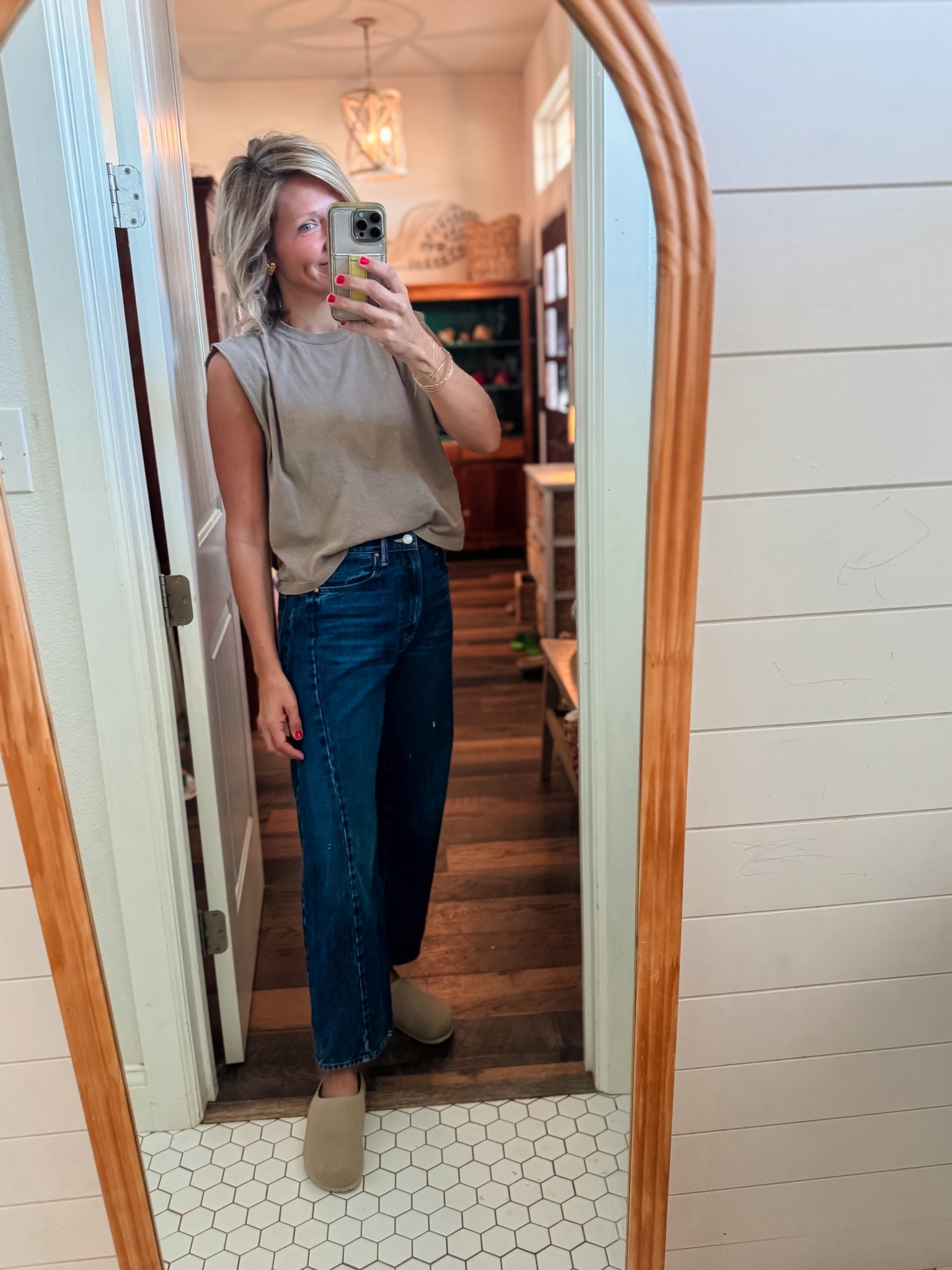 Today’s capsule outfit of the day. I love a nicer Jean paired with an inexpensive shoe and top. 

#LTKOver40 #LTKFindsUnder50 #LTKSeasonal