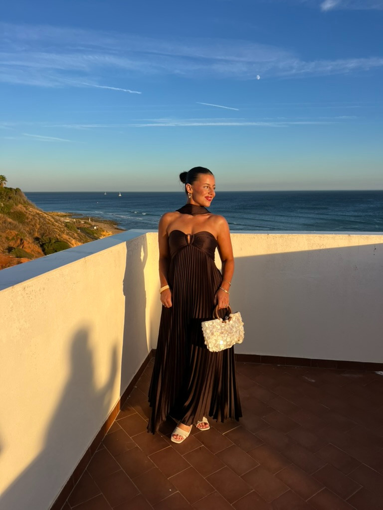 wearing size XS petite 

#abercrombie #maxidress #weddingguest #dinner #vacation #formaldress #neckscarf #europe 

 #LTKFallSale 

#LTKPetite #LTKWedding