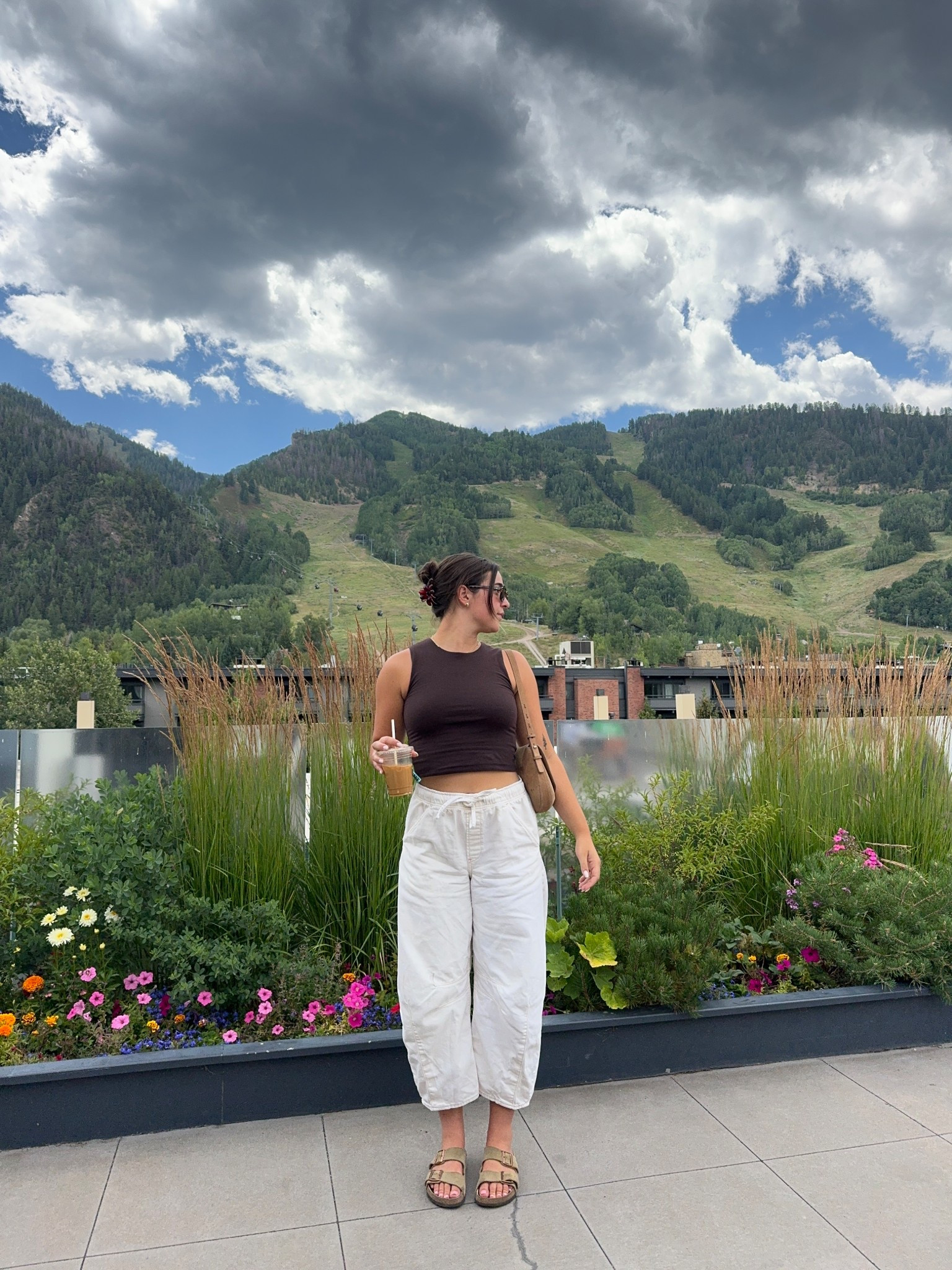 simple outfit for the mountains 🤠

#LTKautumn #LTKSaleAlert #LTKSeasonal