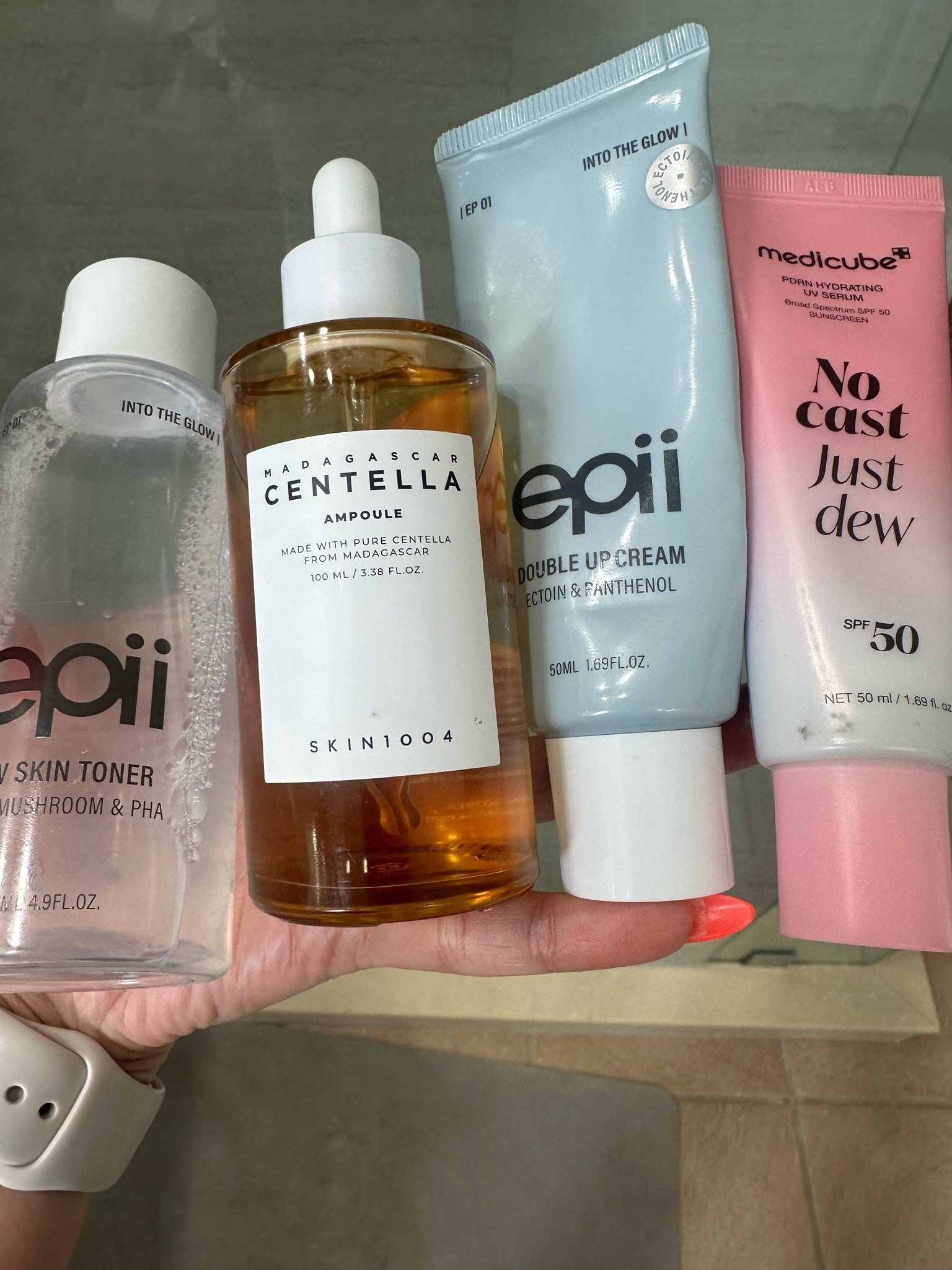 My Secrets to Glass Skin!

#LTKBeauty #LTKOver40 #LTKdayinmylife