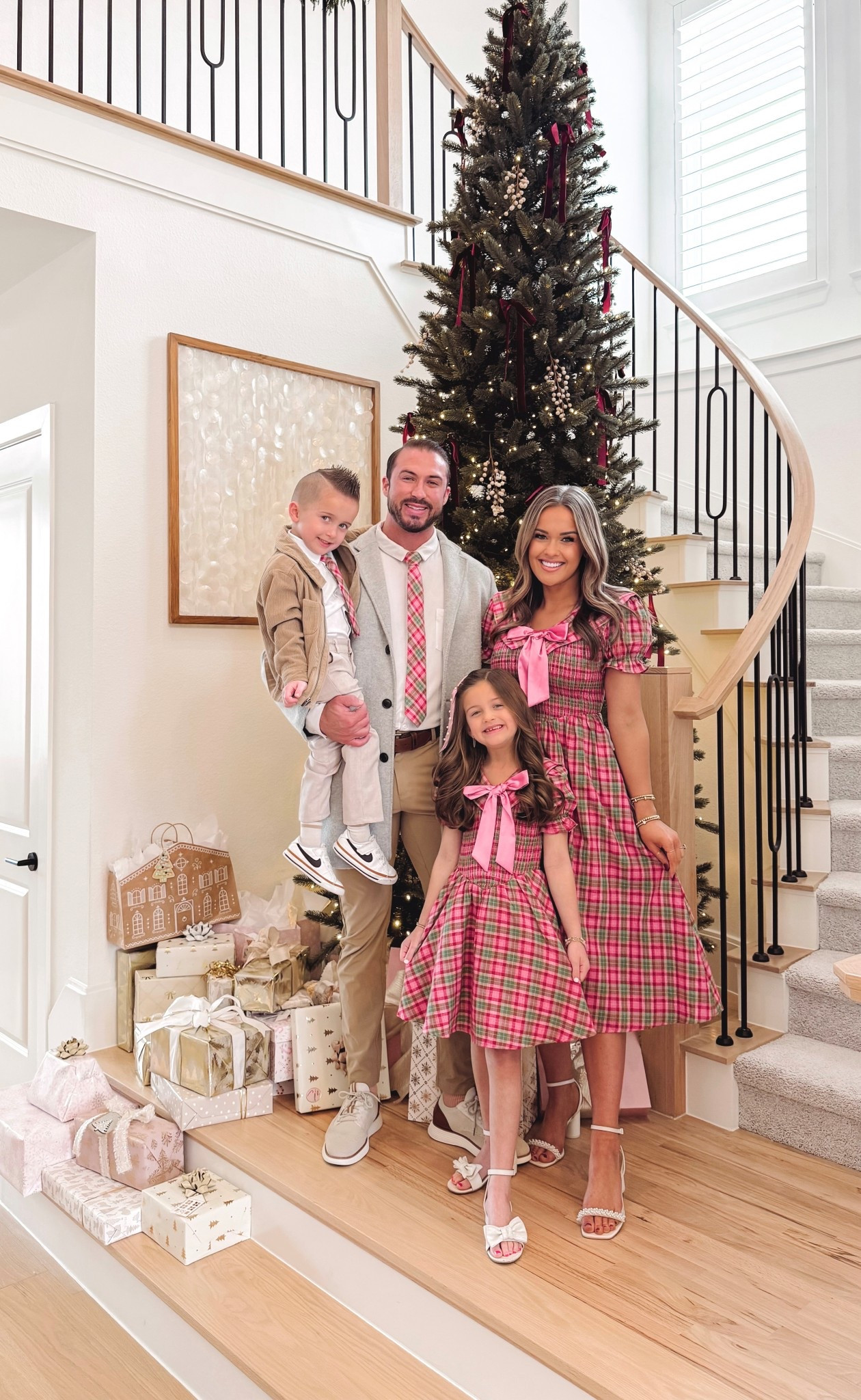 christmas service 🤍✨

#LTKmomlife #LTKKids #LTKSaleAlert