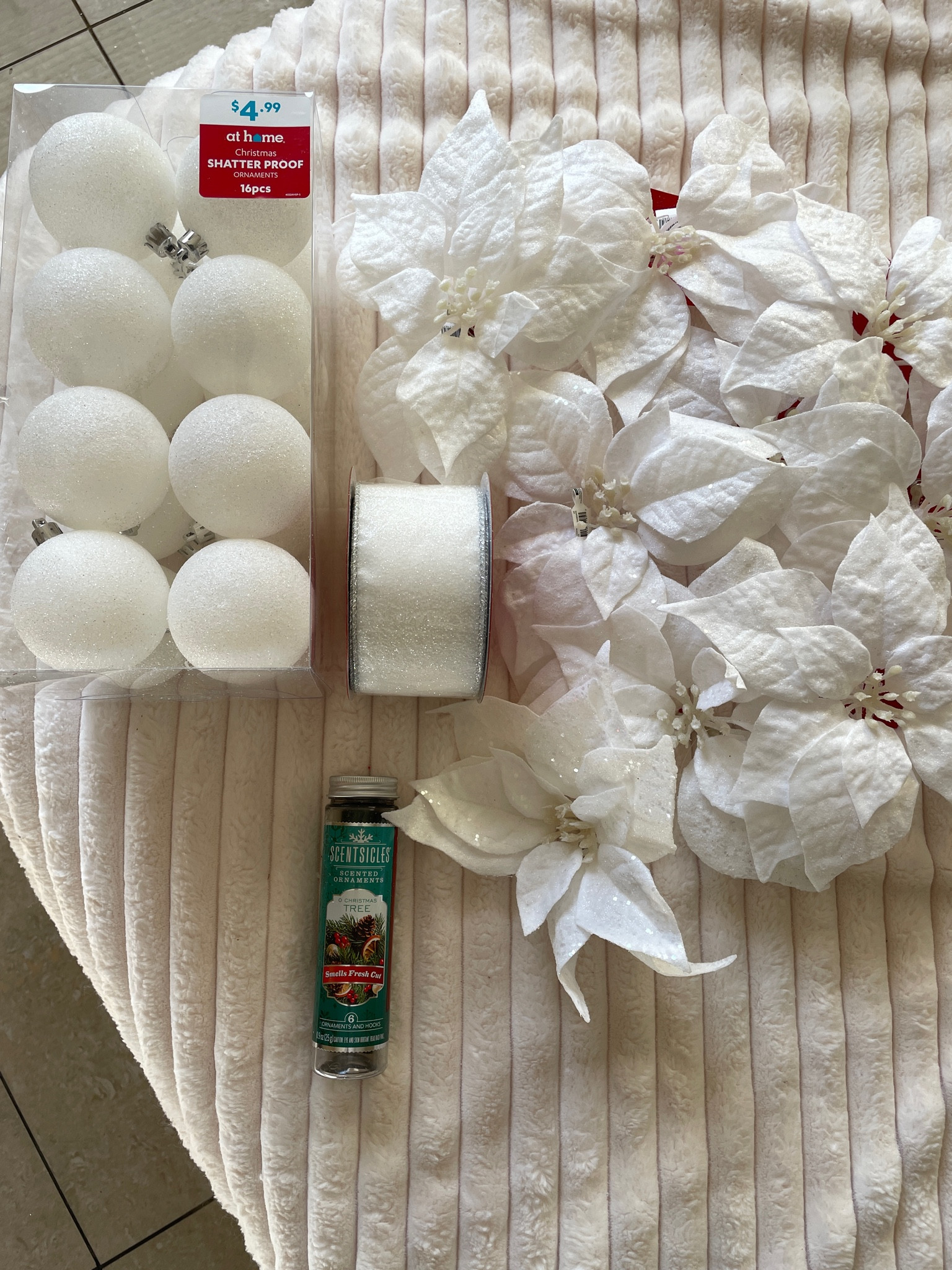 Holiday Decorations for ‘glamour’ Christmas✨🎄



holiday decor, christmas decor, holiday decor inspo, holiday inspo, ornaments, holiday scents, festive home, holiday accents, seasonal decor, winter wonderland, holiday home inspo, christmas, cozy home

#LTKhome #LTKHoliday #LTKSeasonal