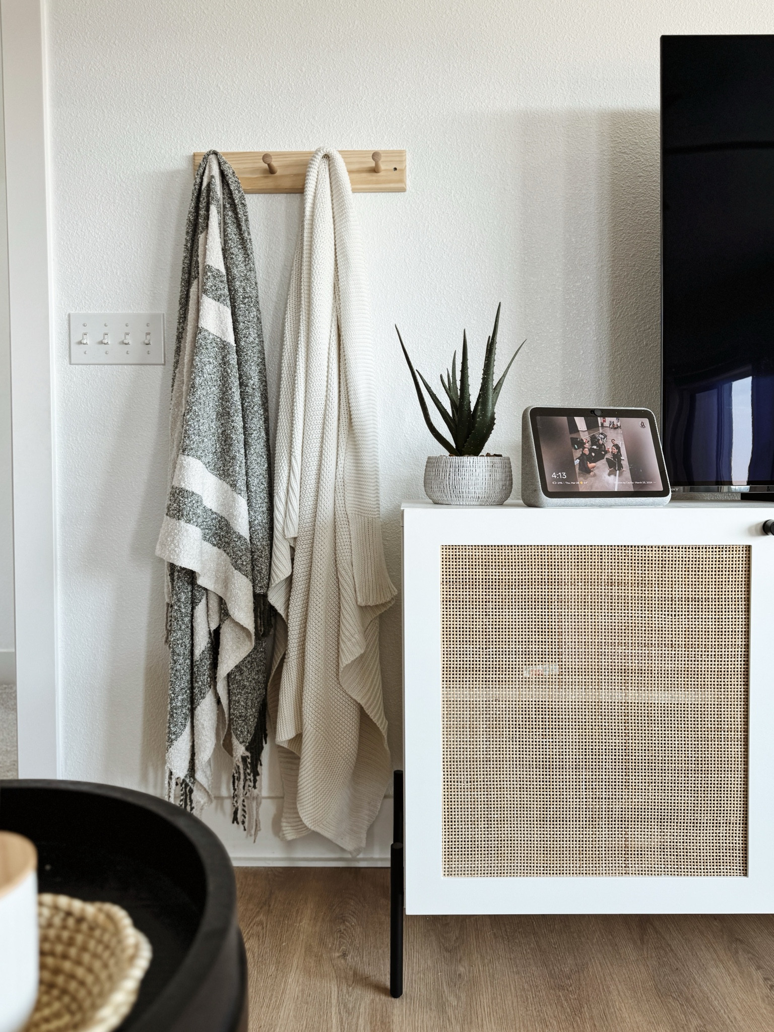 Living room home Inspo - throw blanket 

#LTKSaleAlert #LTKFindsUnder50 #LTKHome