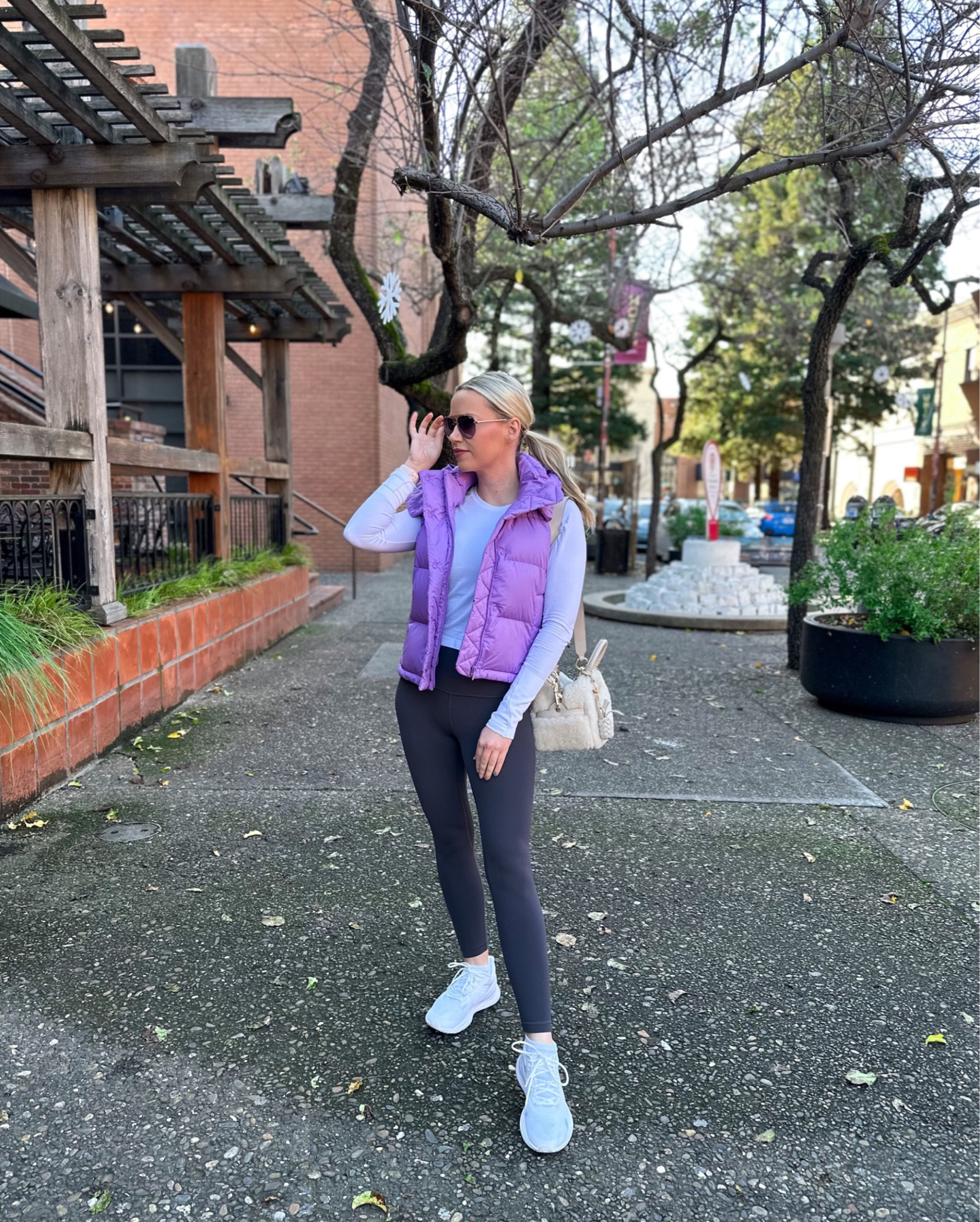 Casual winter athelisure fit 💜

Vest: Purple Blossom Light, 4
Shirt: White, 6
Leggings: Black Granite, 4

Puffer Vest | Leggings | Loungewear | Casual

#LTKstyletip #LTKfit
