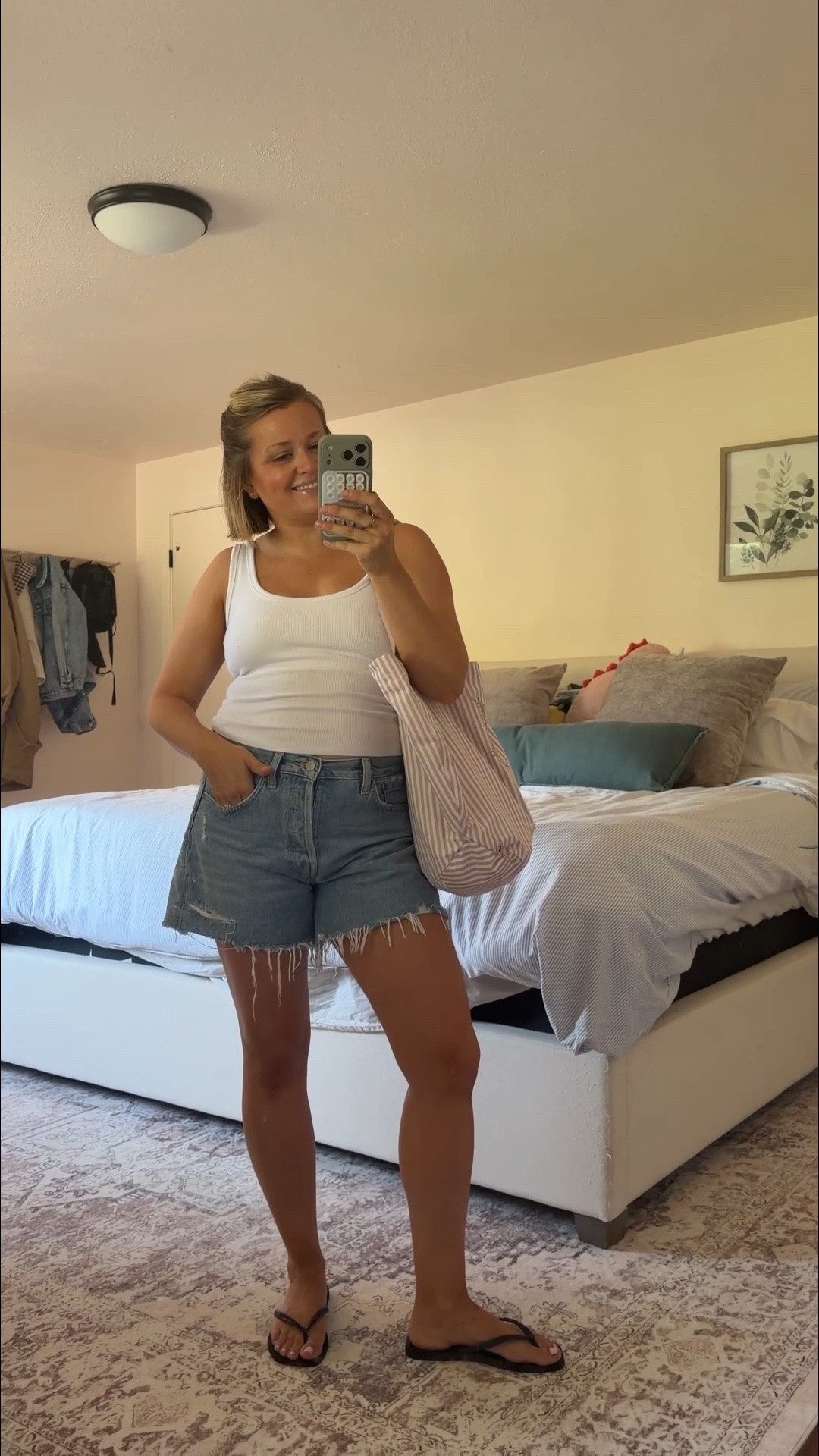 basic summer ootd 

Go up 1 size in shorts. Wearing the long length!!

#LTKootd #LTKmomlife #LTKgrwm