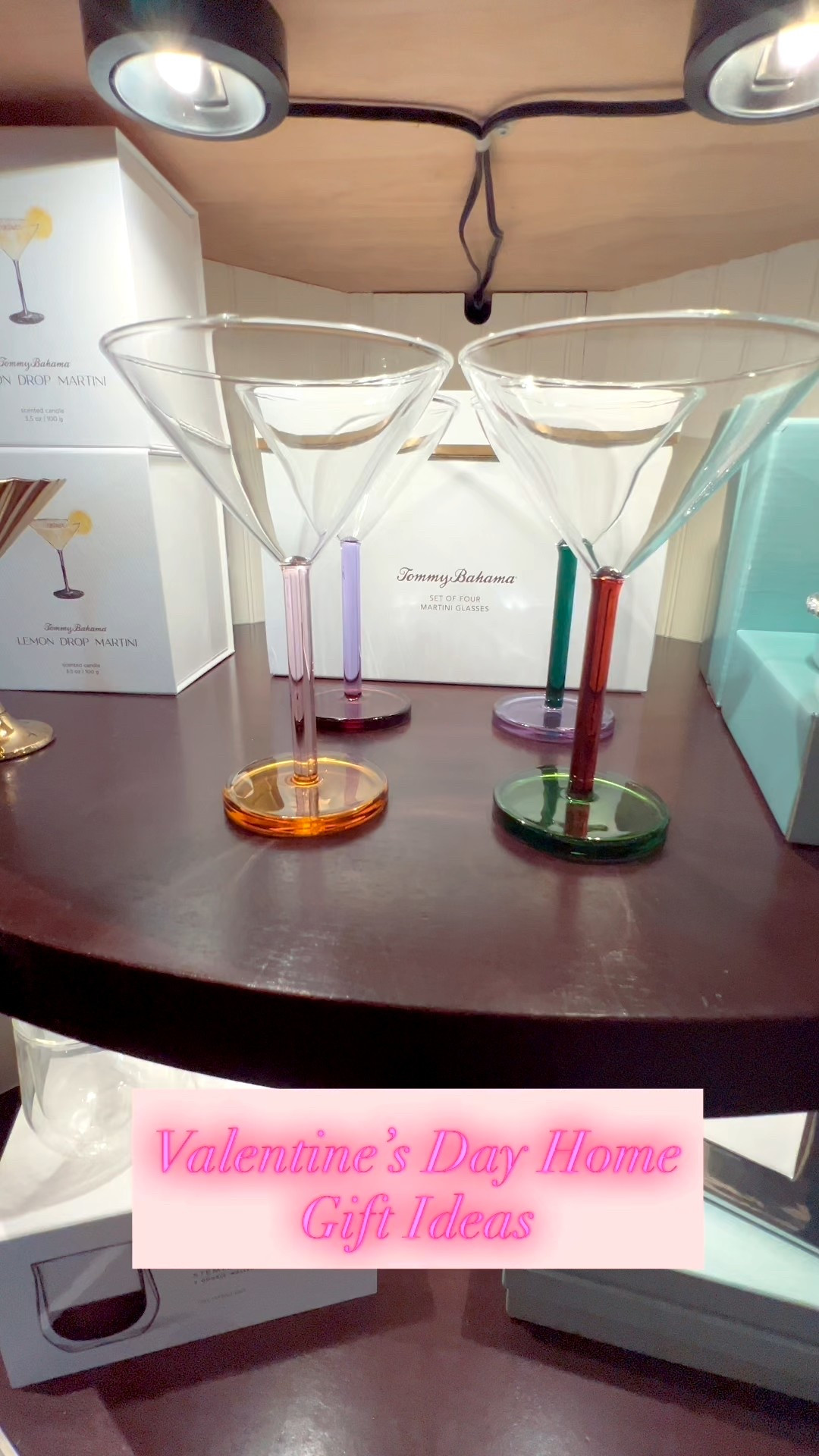 Valentine’s Day Home Gift Ideas

Cocktails, wine glasses, entertaining 




#LTKfoodie #LTKHome #LTKValentine