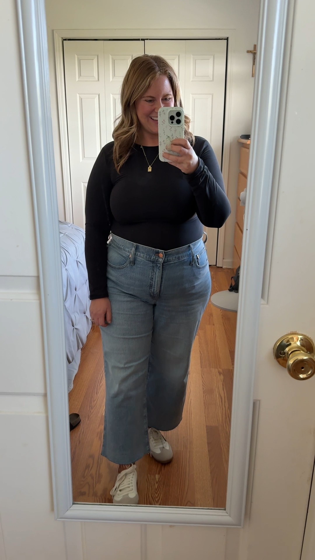 Wearing an XL in my top and a 33 petite in my jeans 

#LTKFindsUnder50 #LTKMidsize #LTKPetite